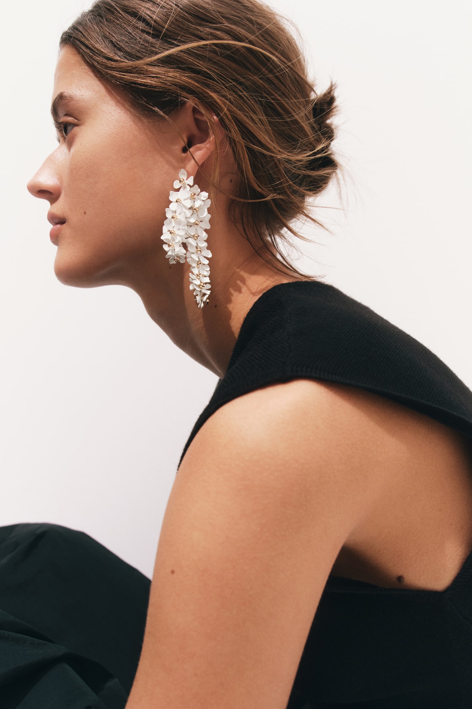 Flower-detail cluster earrings - White - 3