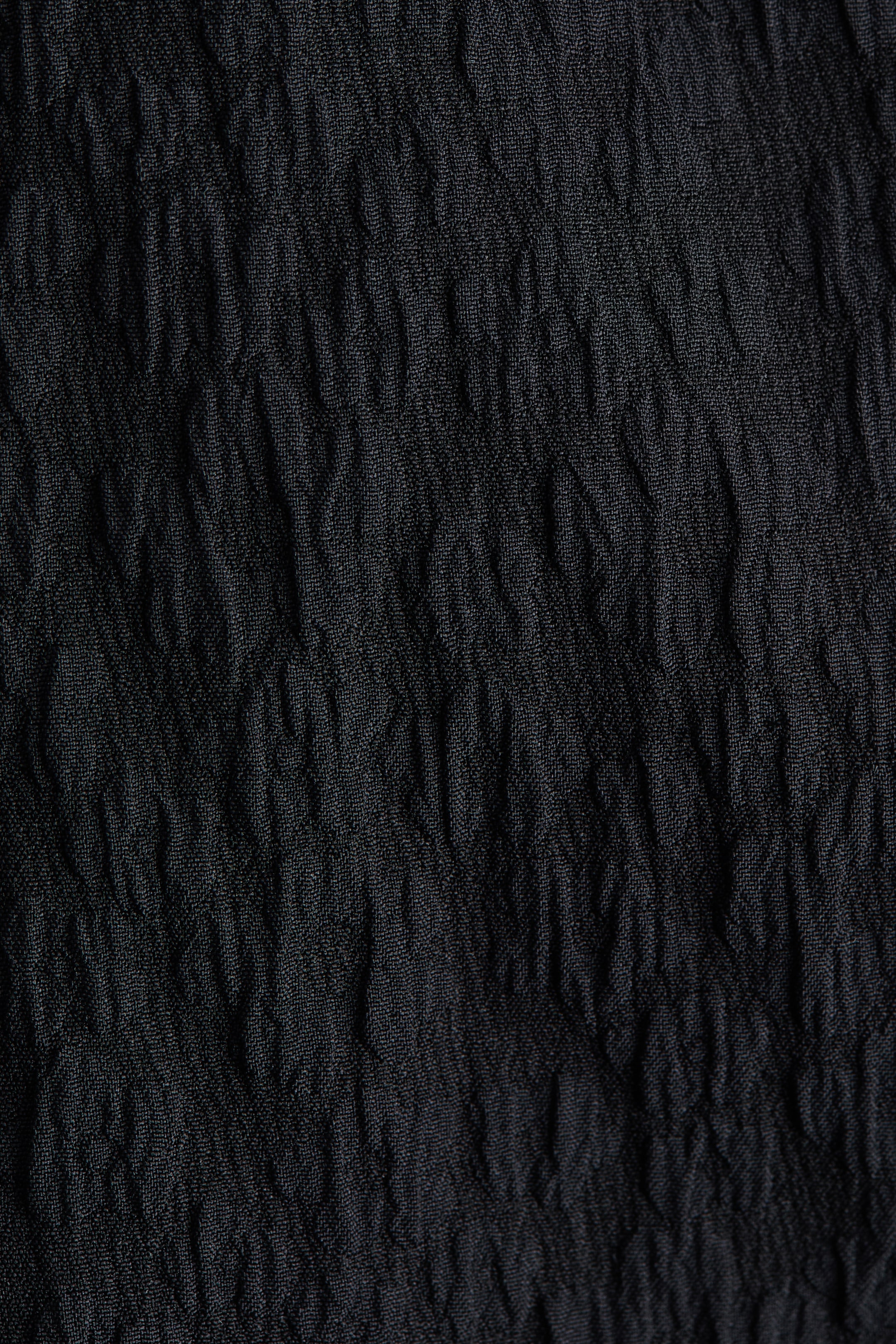 Xem ảnh lớn hơn: Váy hai dây dệt thoi hoa văn - Black - Ladies | H&M VN 5