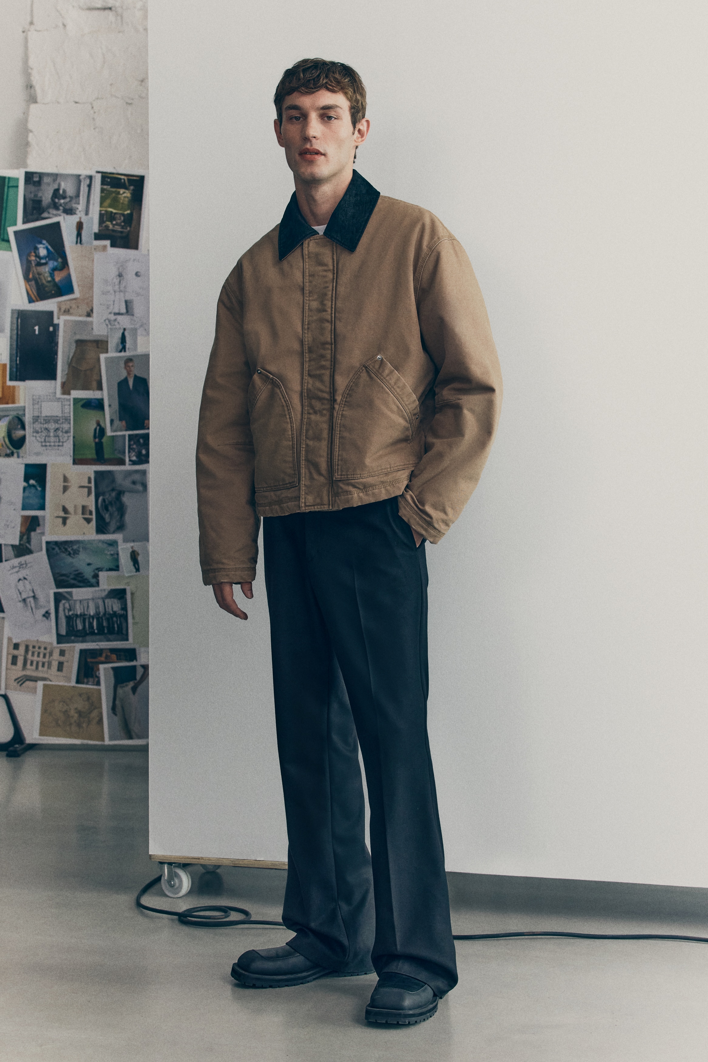 H & M - ウールブレンド ブーツカットパンツ - ブラック