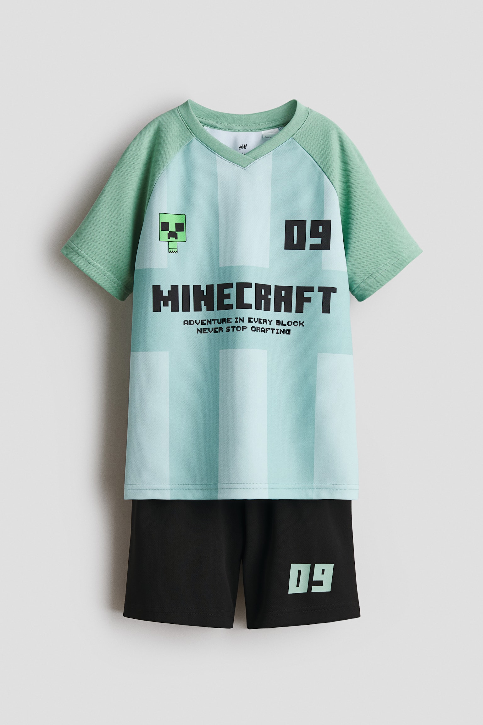 Conjunto de futbol de 2 piezas - Verde menta/Minecraft/Red/Hot Wheels