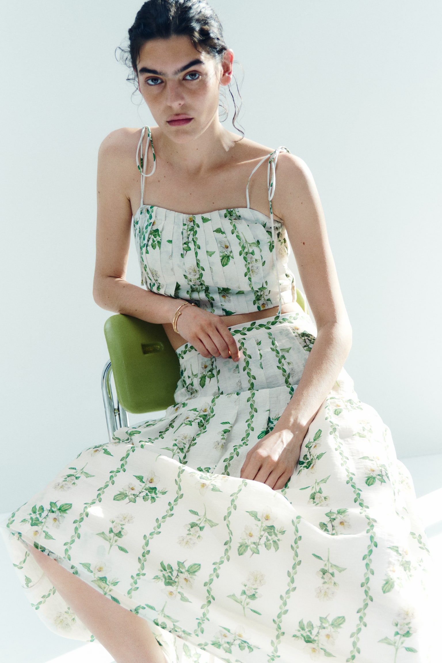 Pleated linen-blend crop top - Ivory/Floral - 1