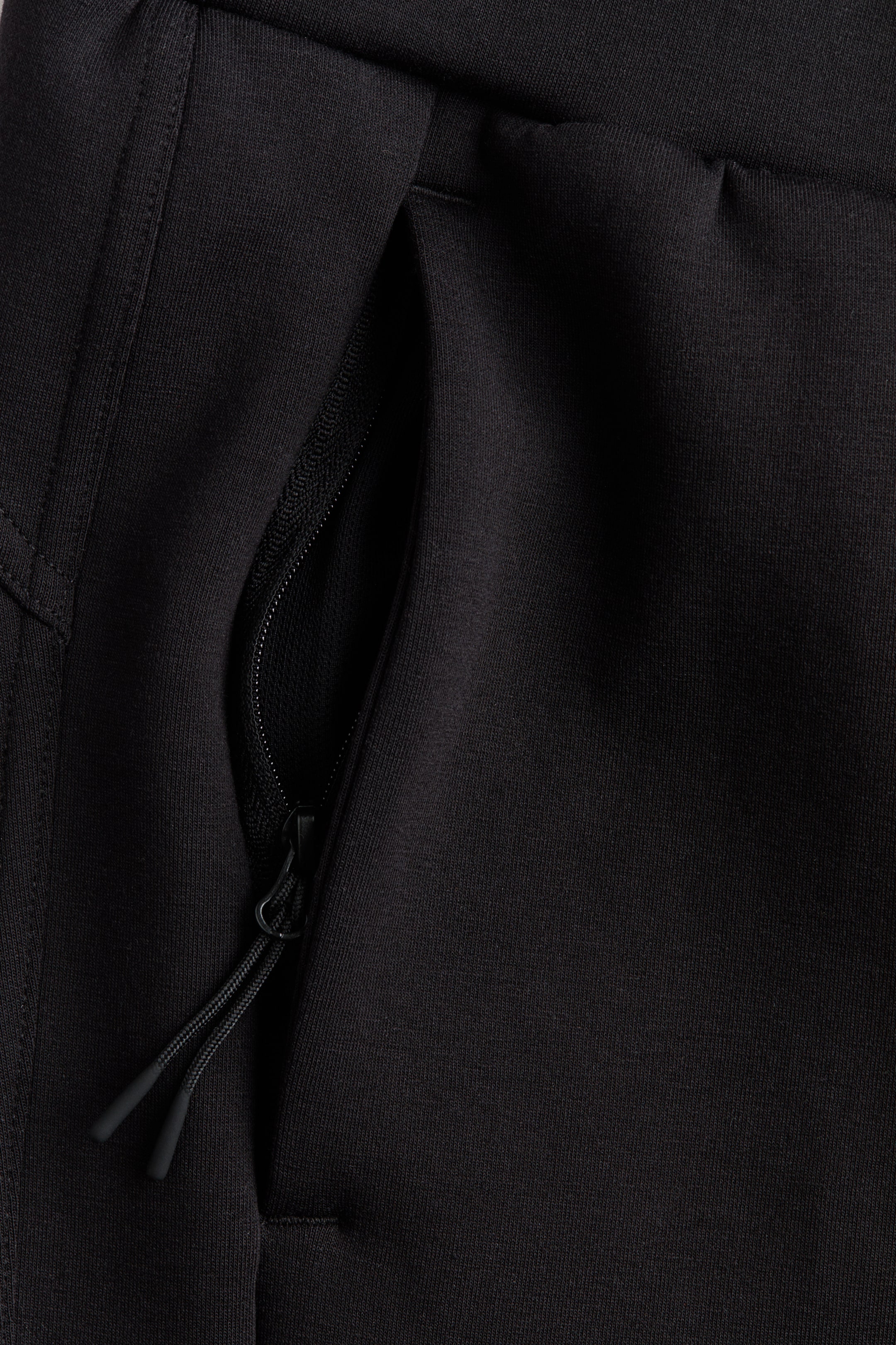 Regular-Fit Tapered Sports Joggers with DryMove™