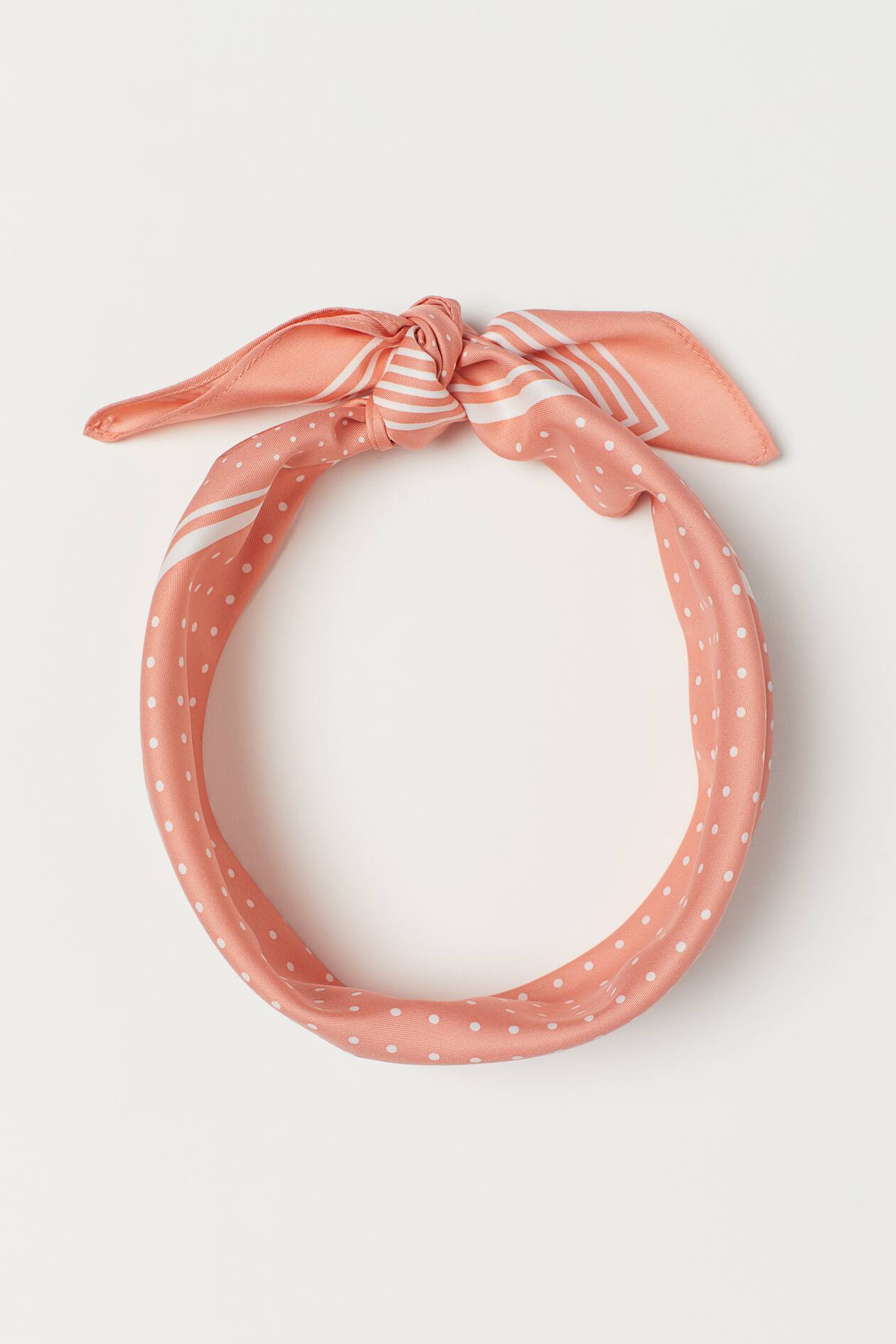 Patterned Scarf - Light apricot/dotted - Ladies | H&M US