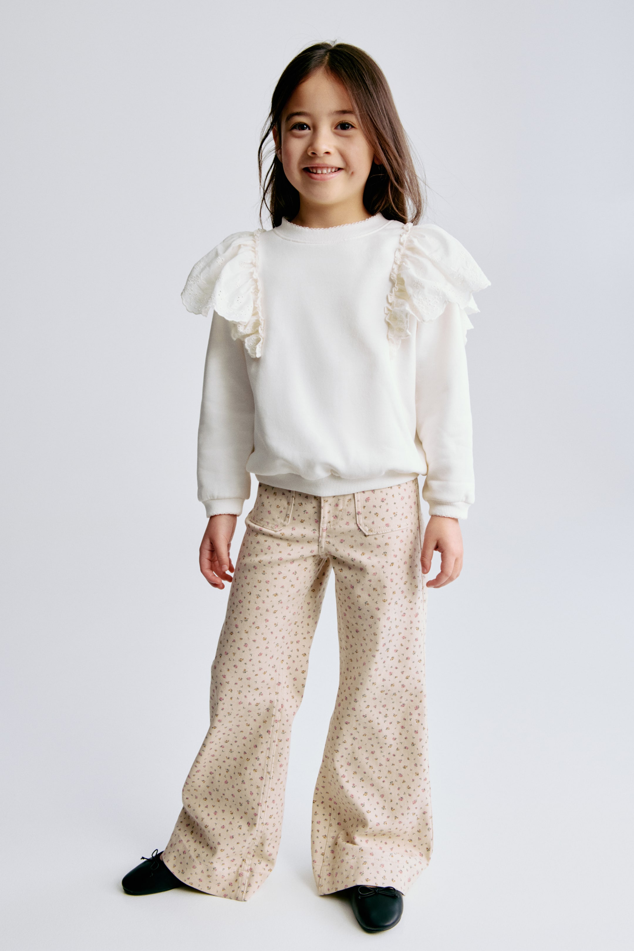 Büyük resmi görüntüle: Flared Jeans - Bej/Çiçekli - ÇOCUK | H&M TR 1