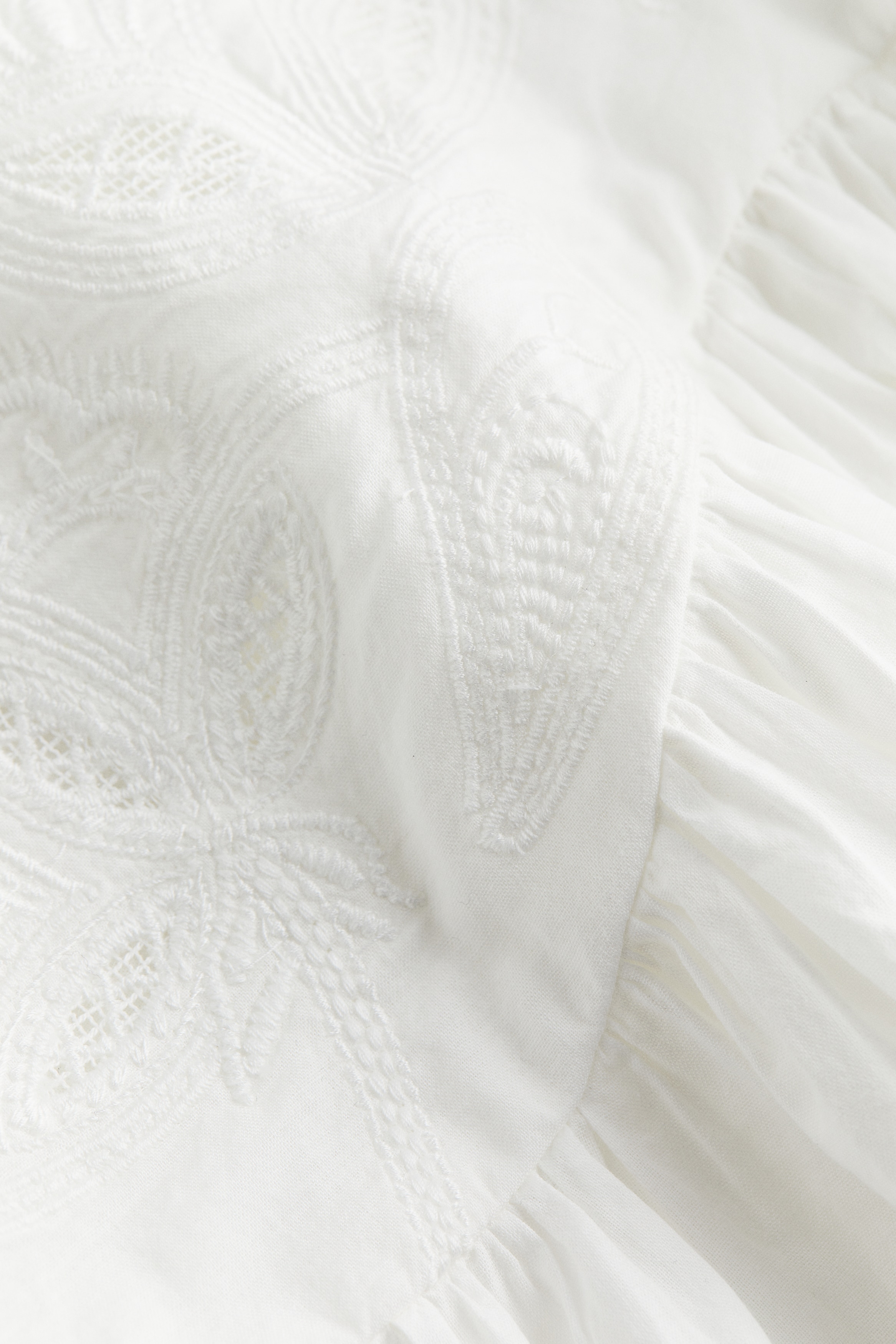 Crinkled balloon-sleeved dress