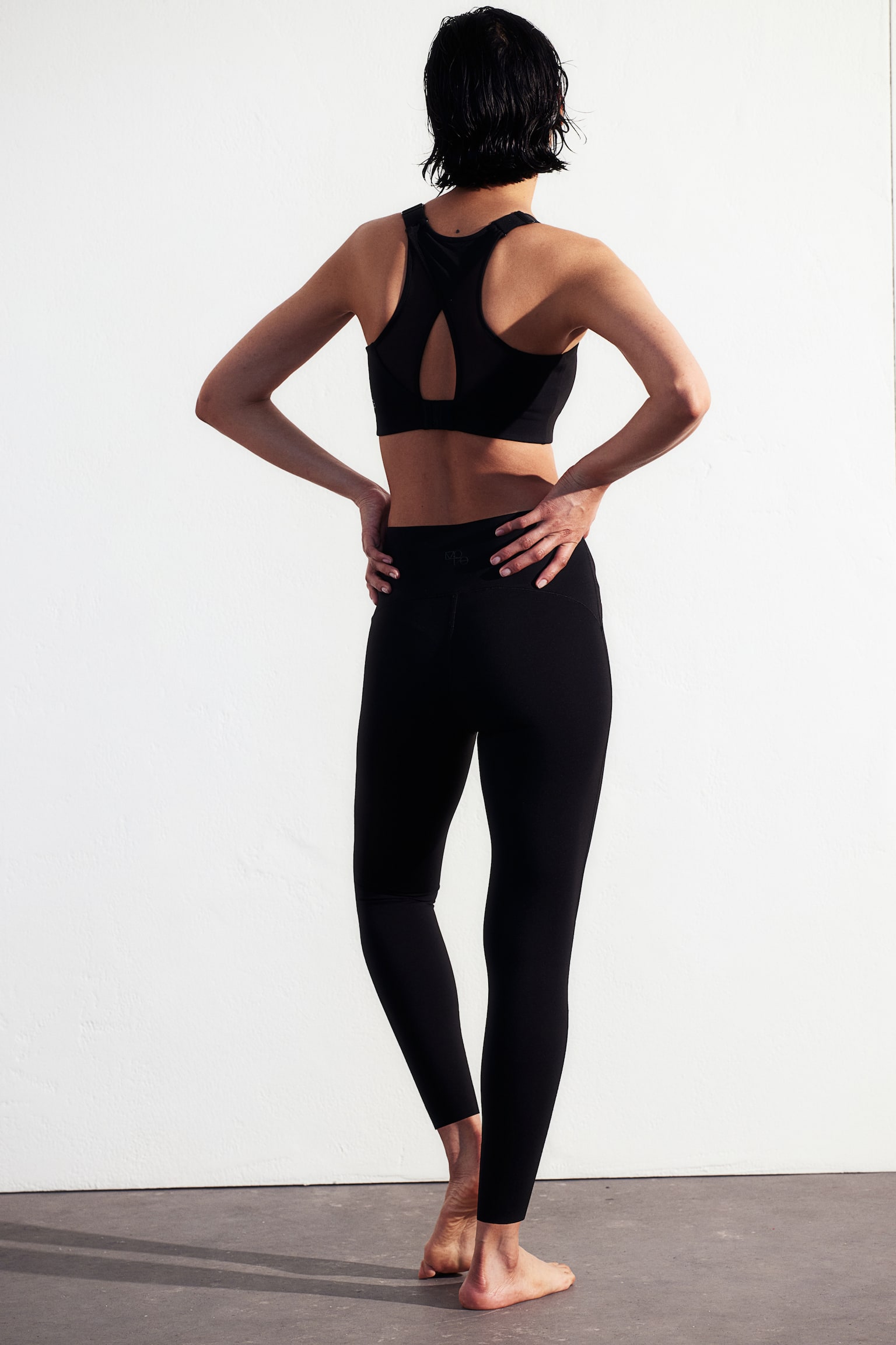 Sports leggings in ShapeMove™ - Black/Light khaki green - 3