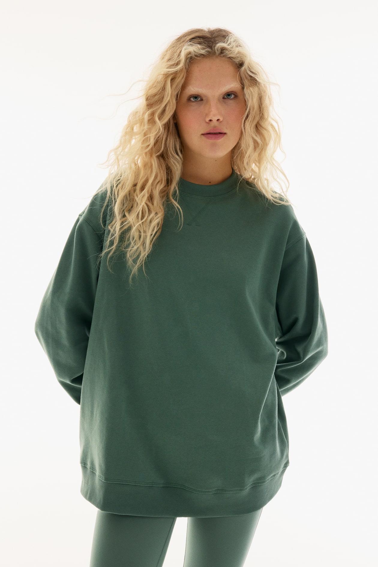 Oversized Sweatshirt - image 3