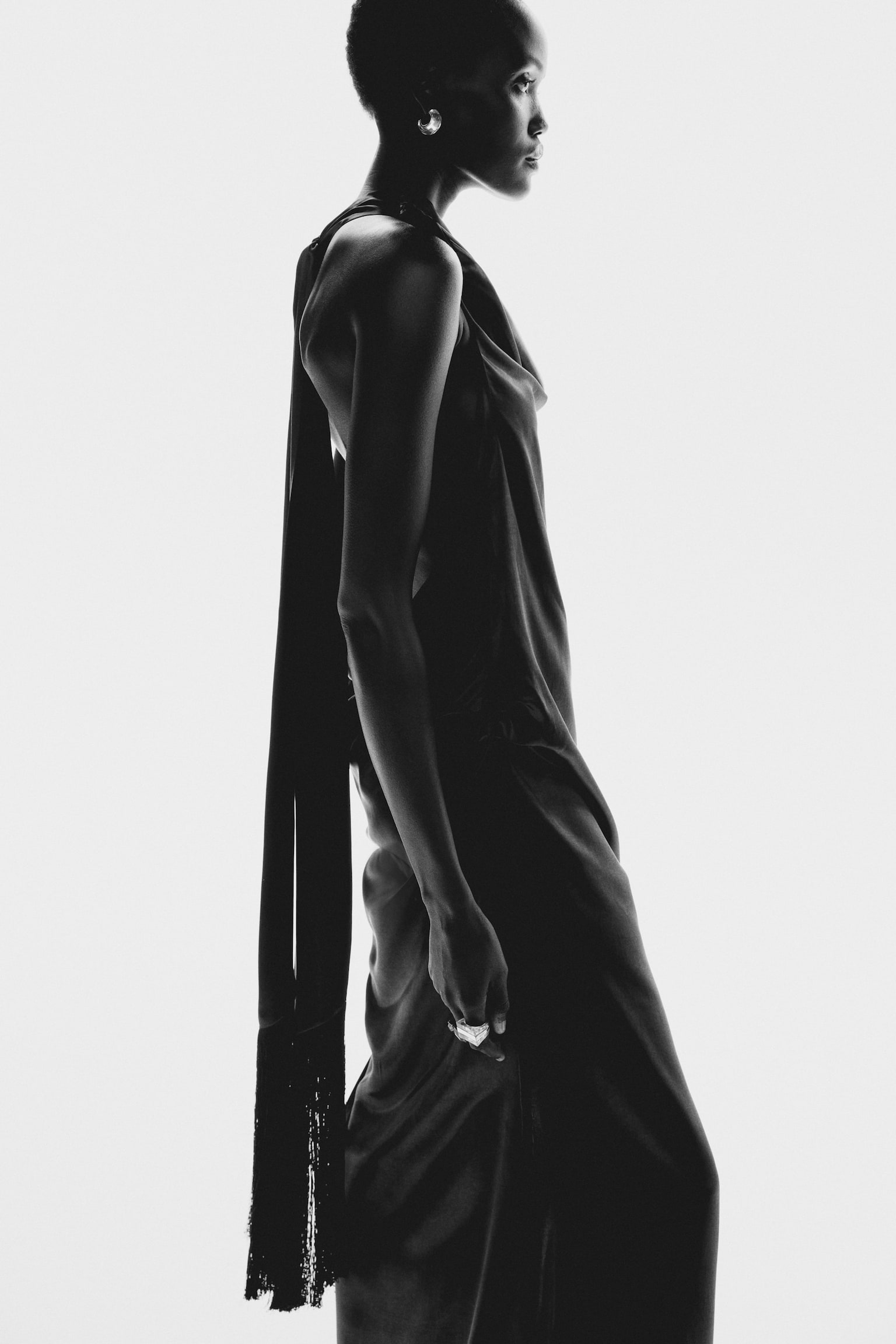 Halterneck satin dress - Námořnická modř - 5