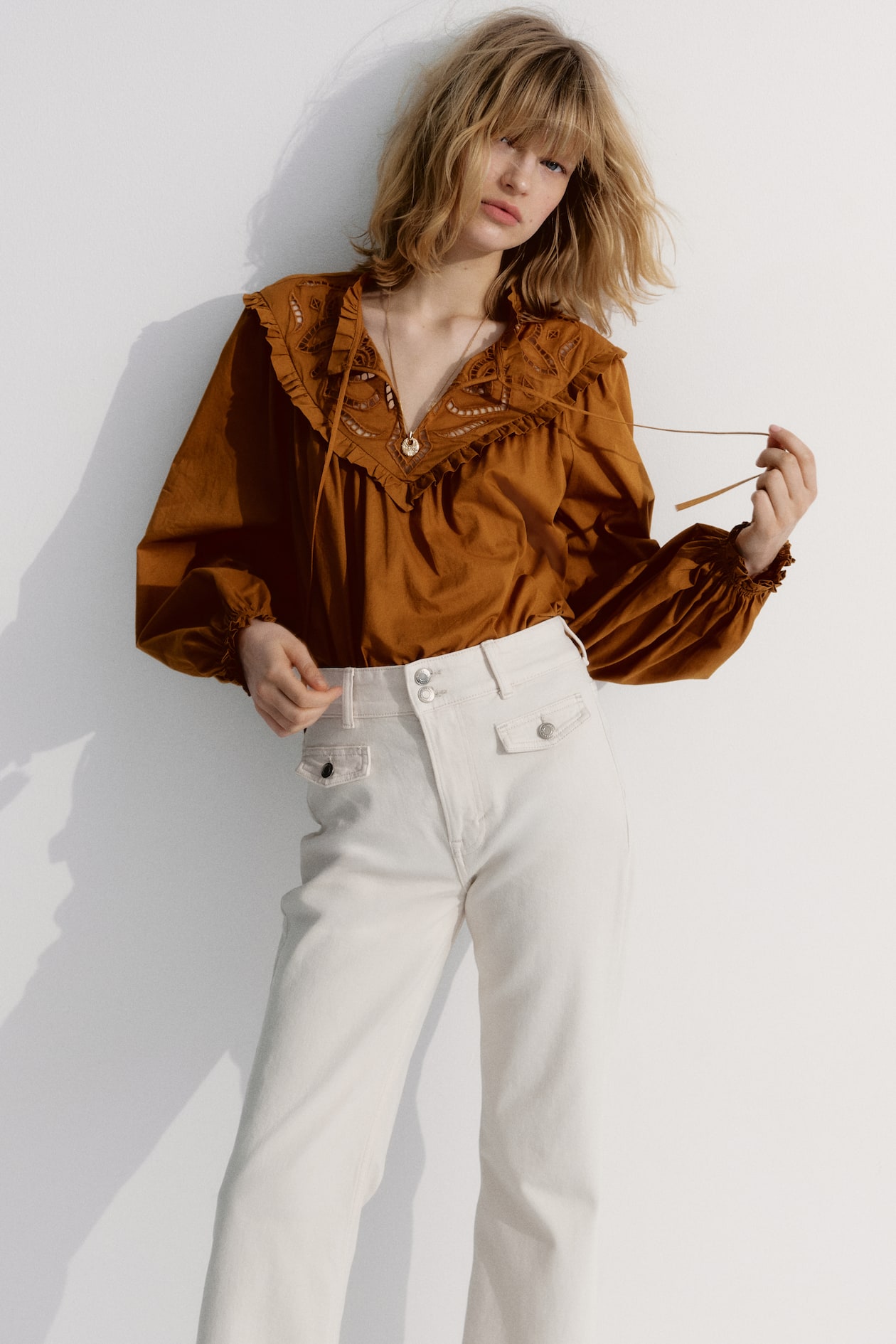 Broderie anglaise-detail blouse Mustard yellow Ladies H&M IN