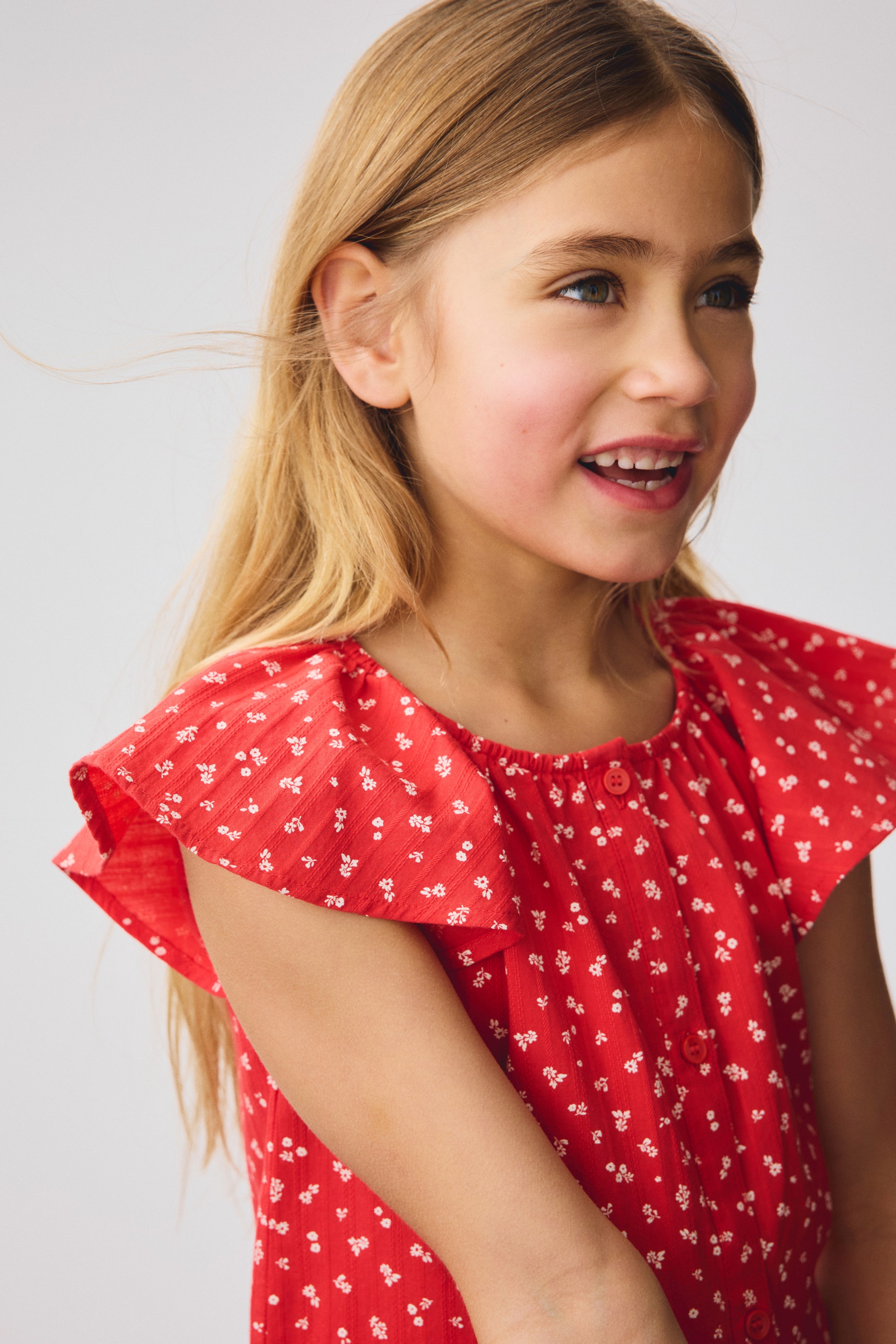 Red/white floral Tiered Seersuc…