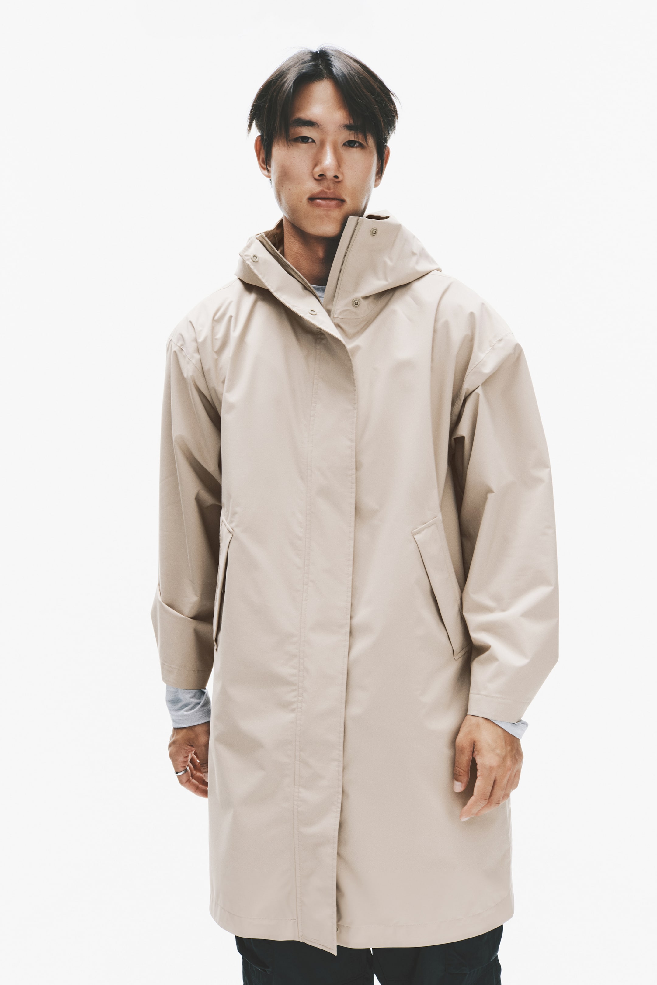 Женские куртки H&M Loose-Fit Raincoat with StormMove™ — фото 5