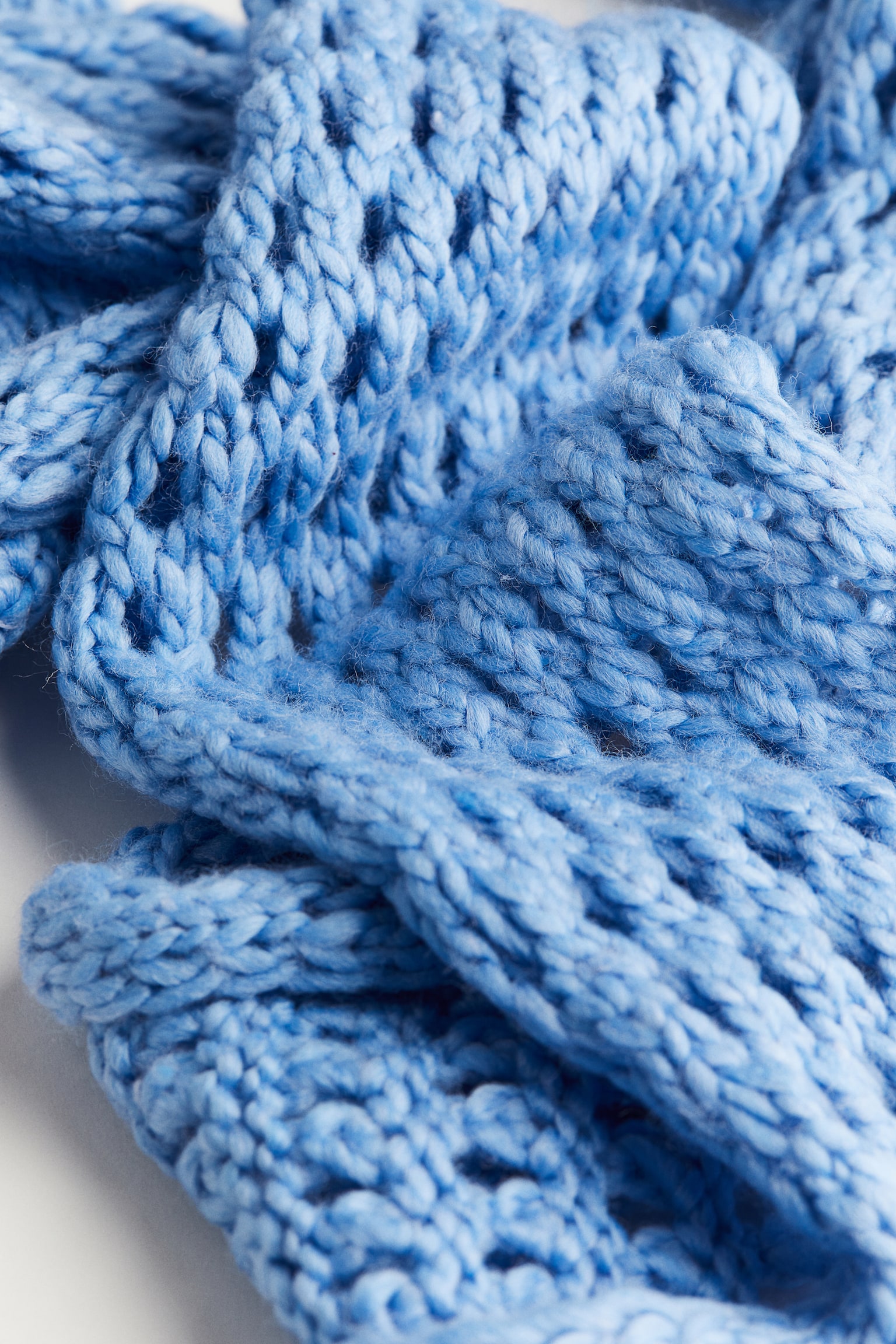 Skinny hole-knit scarf - Blue - 2