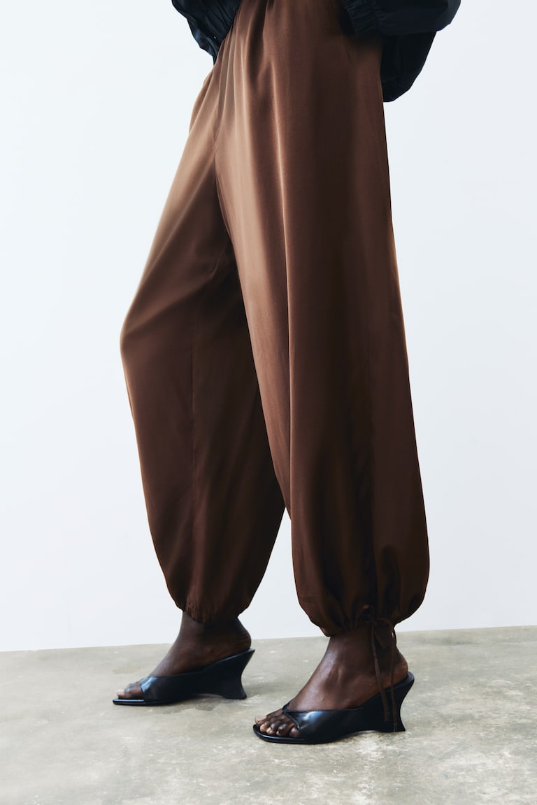 Drawstring-detail balloon trousers