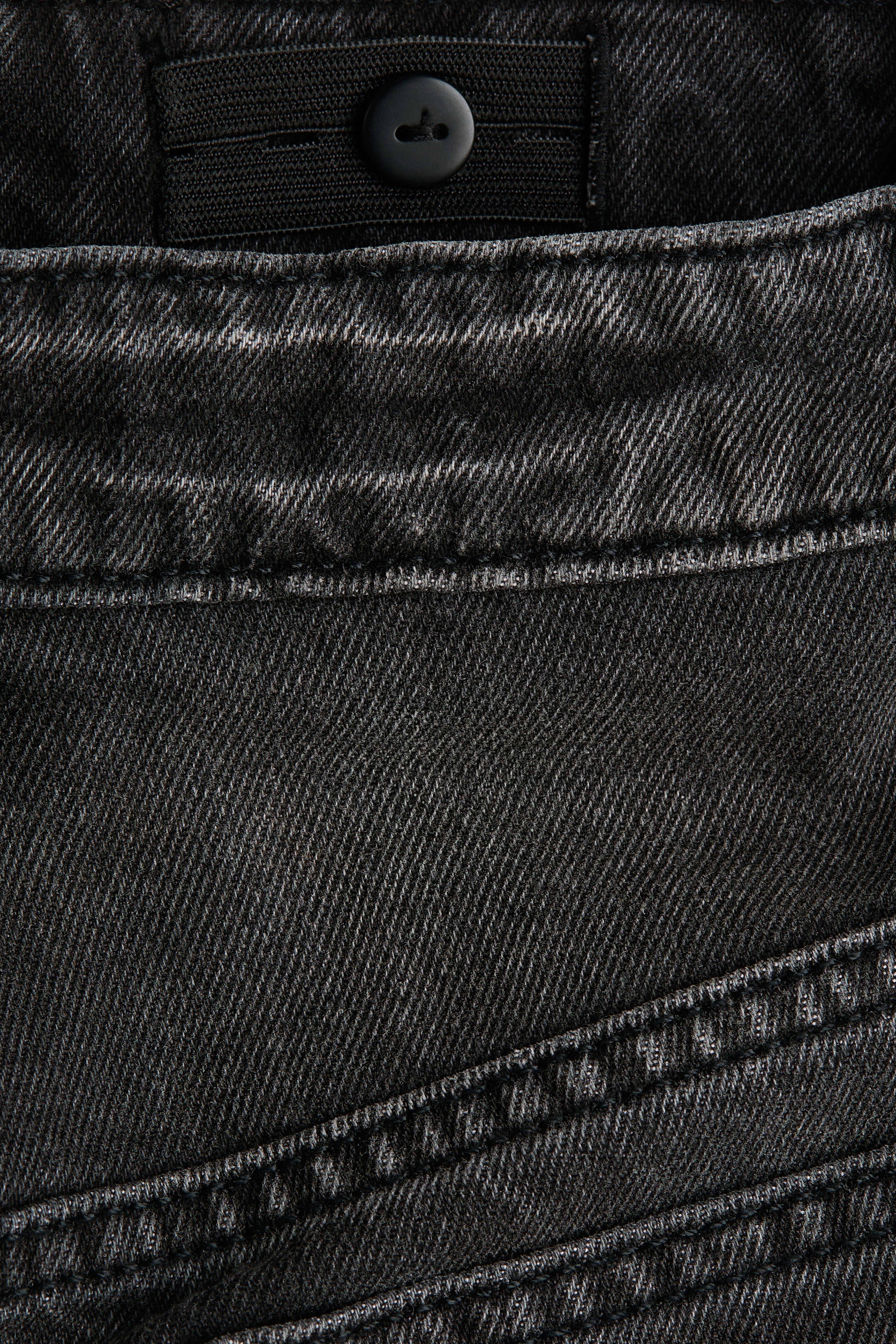 Baggy Fit Jeans