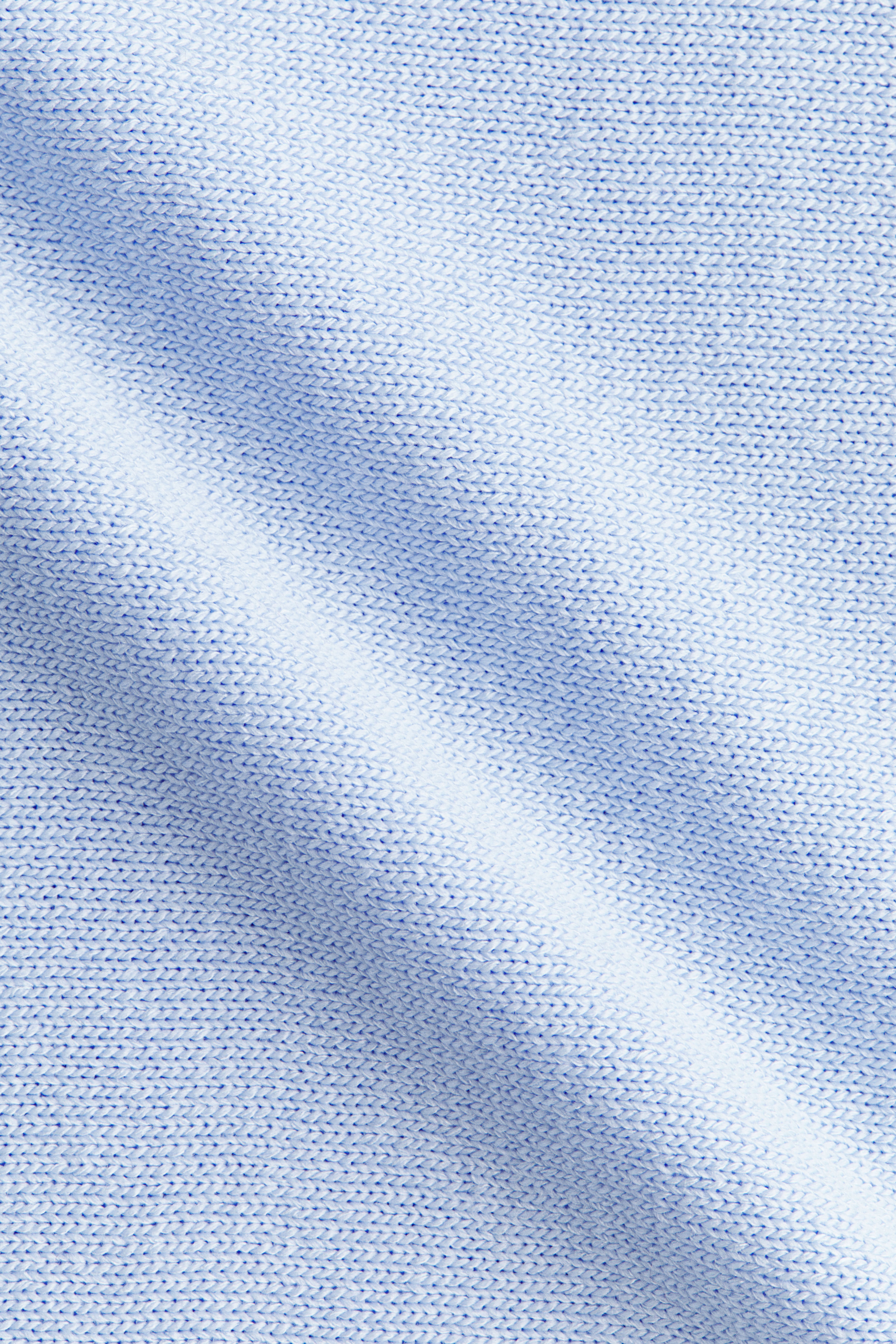Haut carré en tricot fin