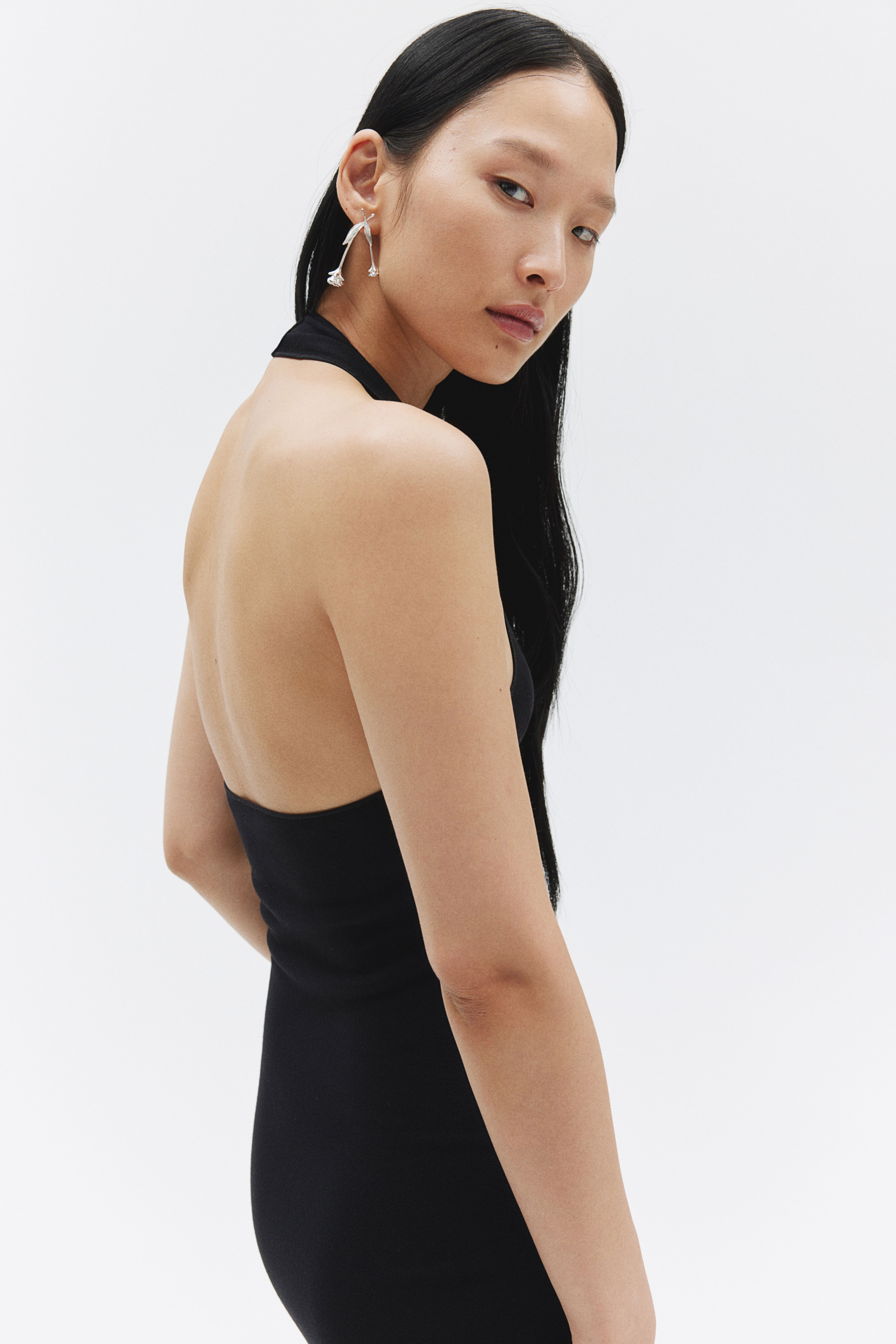 H&m backless dress hotsell