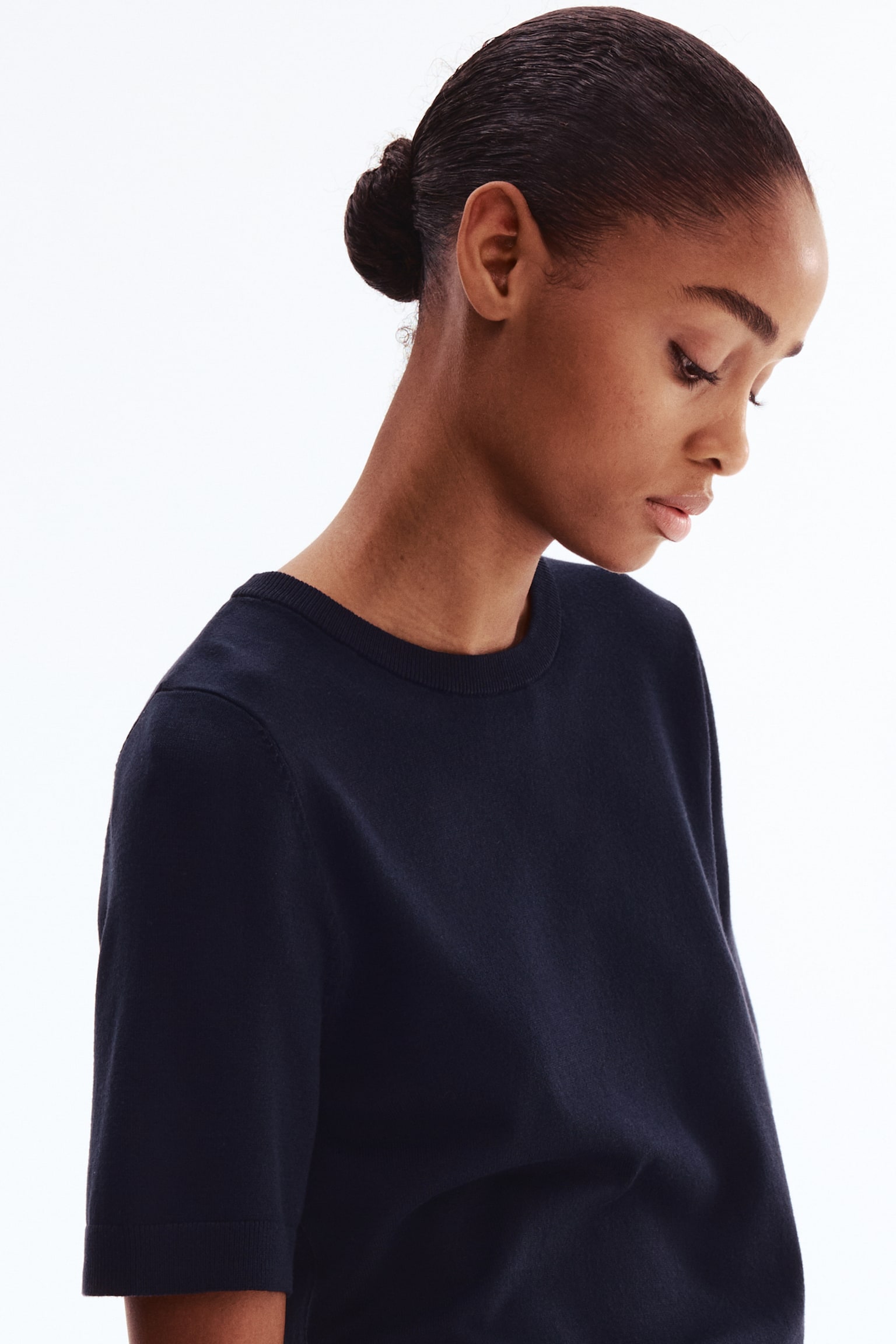 Áo dệt kim mịn - Màu xanh tím than/Màu xanh dương nhạt/Màu be - 5