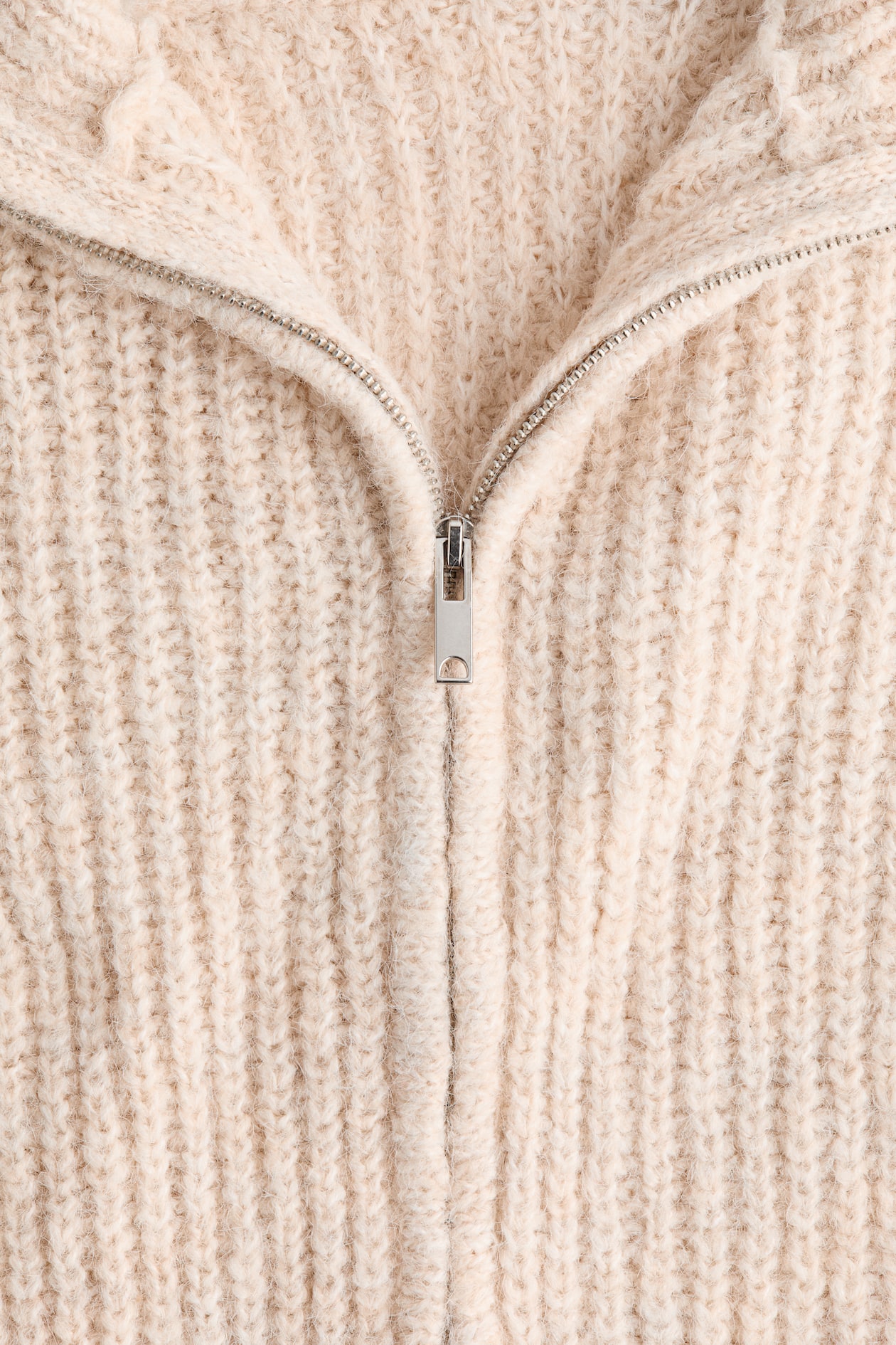Cardigan with Zipper - image 5