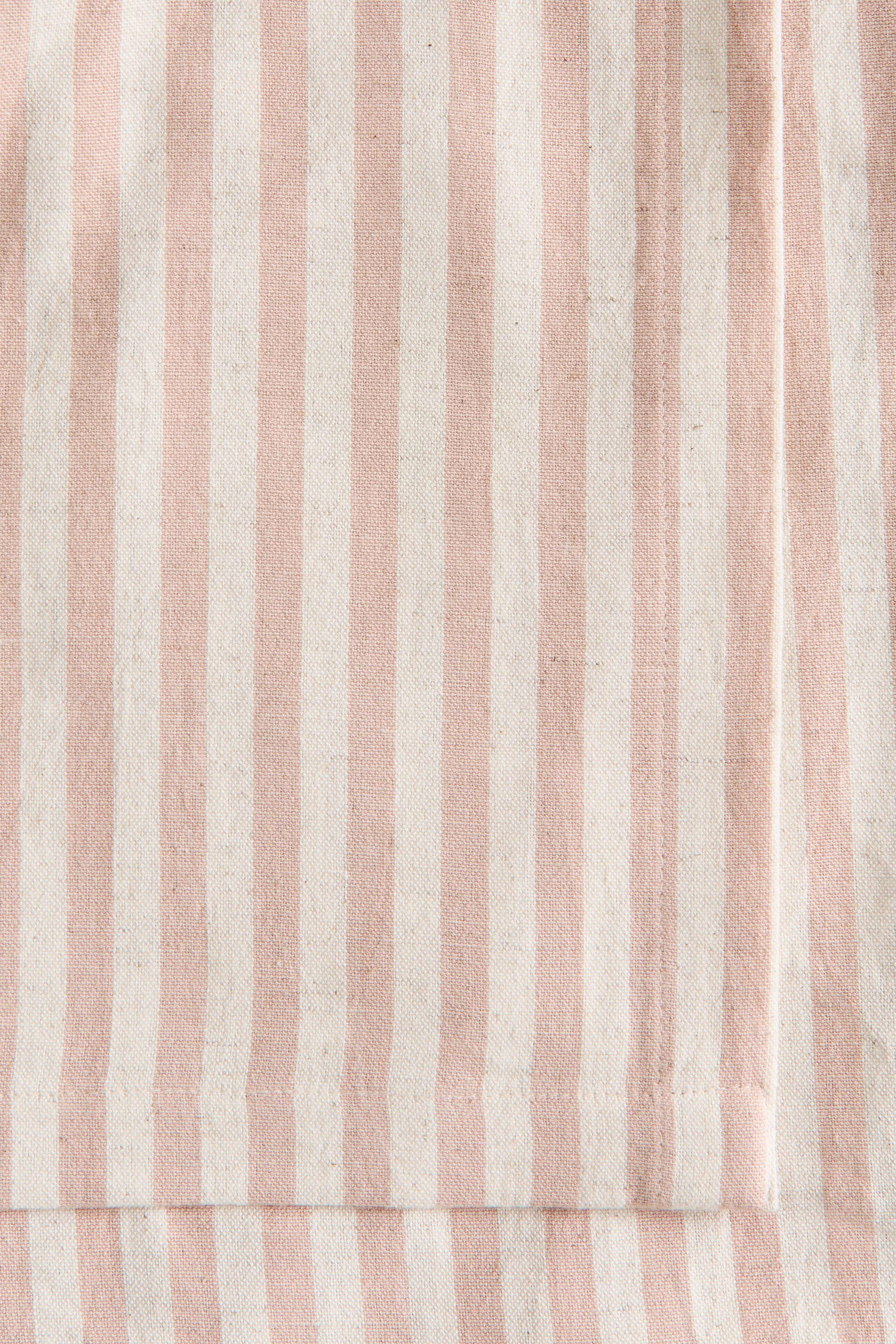 拡大画像を表示: リネンブレンドテーブルクロス - Light pink/Striped - Home All | H&M JP 3