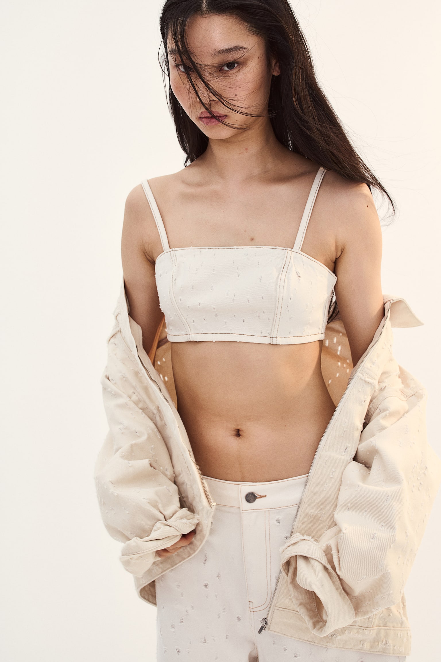 Worn-look twill crop top - Cream - 5