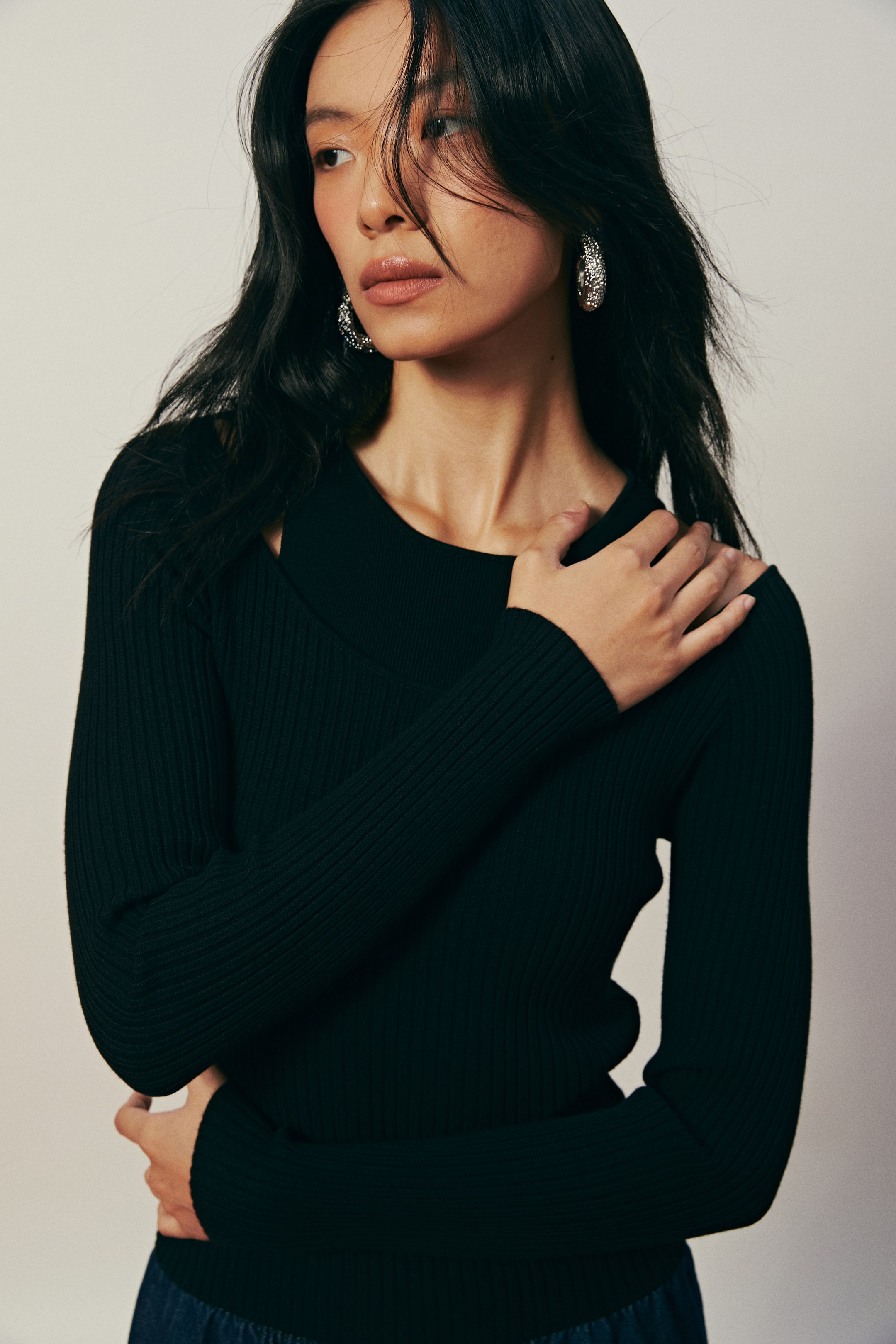 이미지 확대 보기: 리브니트 탑 - 블랙 - 여성 | H&M KR 5