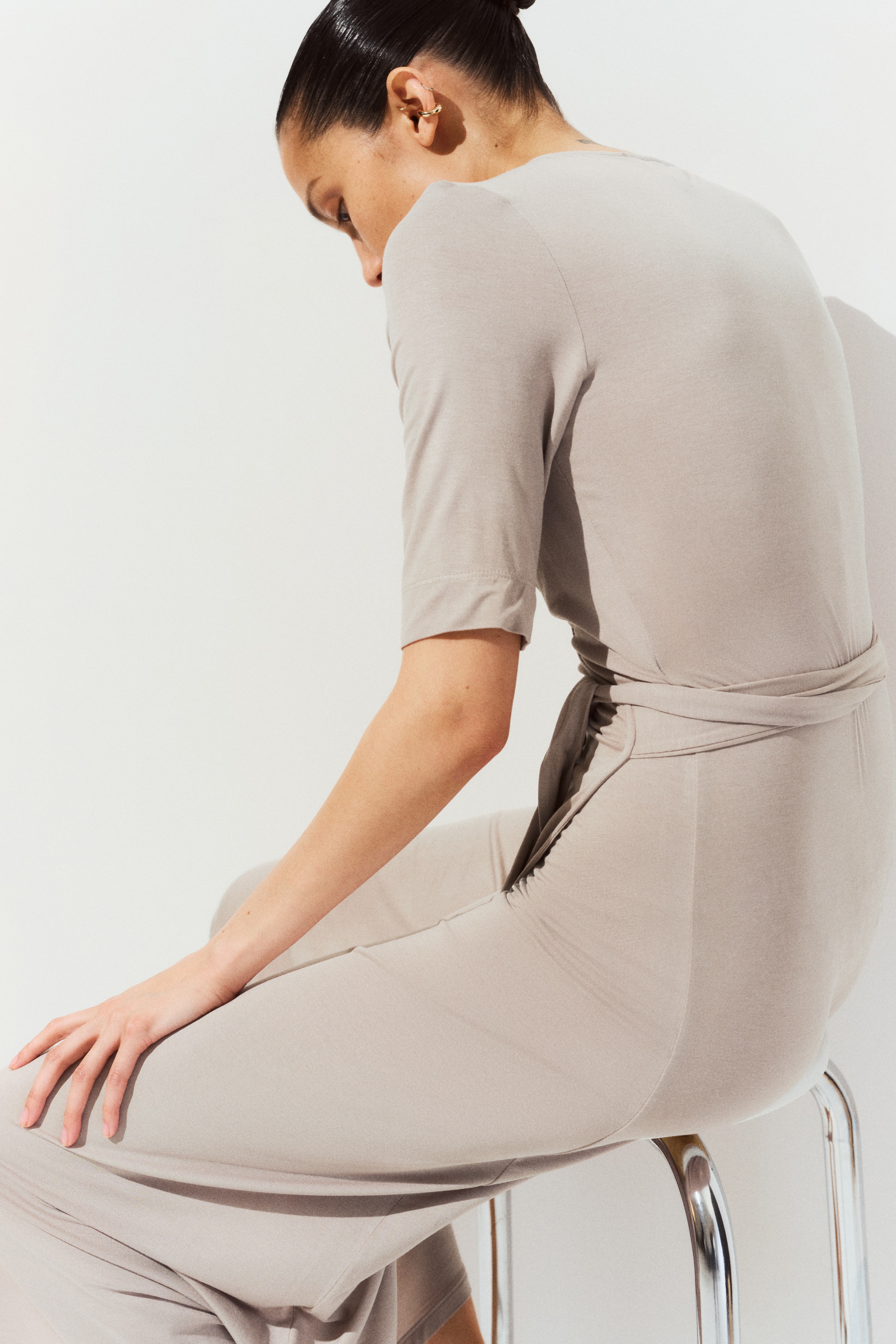 MAMA Nursing Wrap Dress - Light beige - Ladies | H&M US