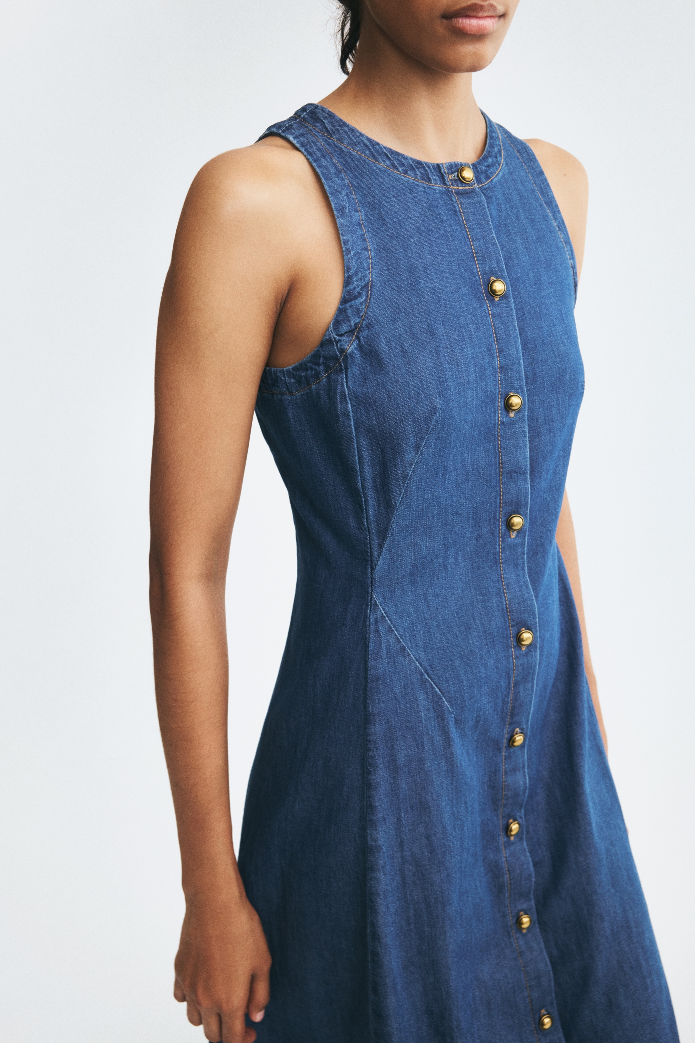 Button-Front Denim Dress thumbnail 4