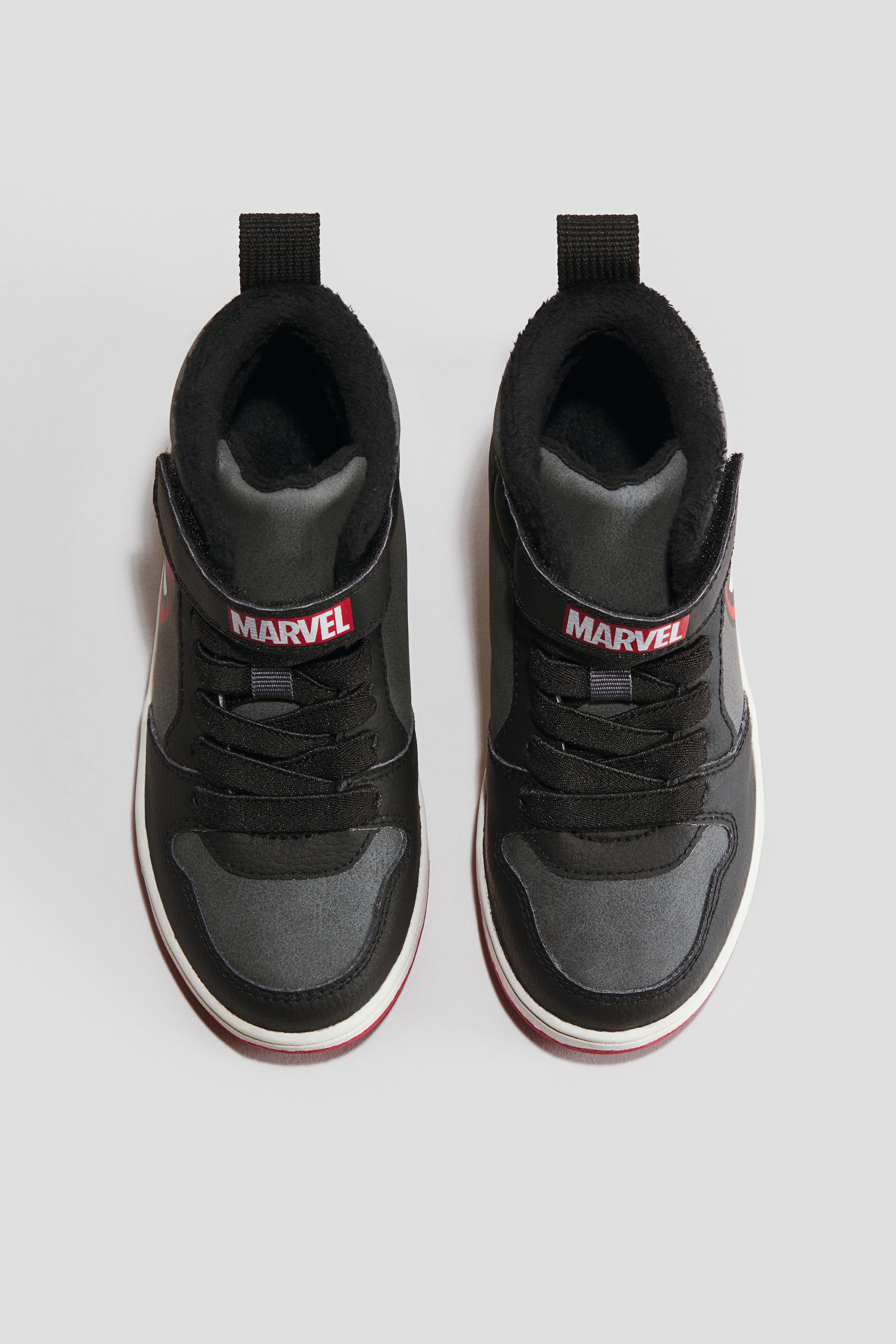 Visa större bild: Varmfodrade ankelhöga sneakers - Mörkgrå/Spindelmannen - BARN | H&M FI 3