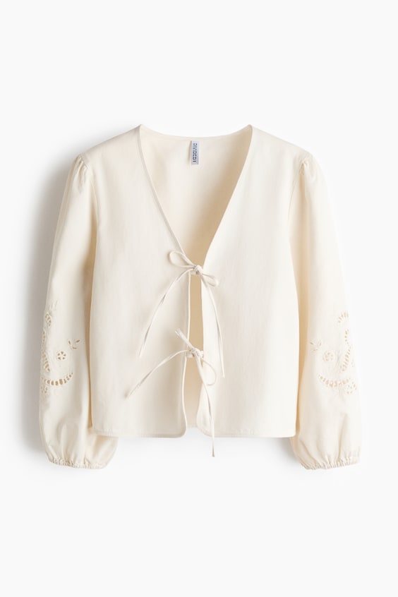 Женские куртки H&M Eyelet-Embroidered Jacket with Tie Detail