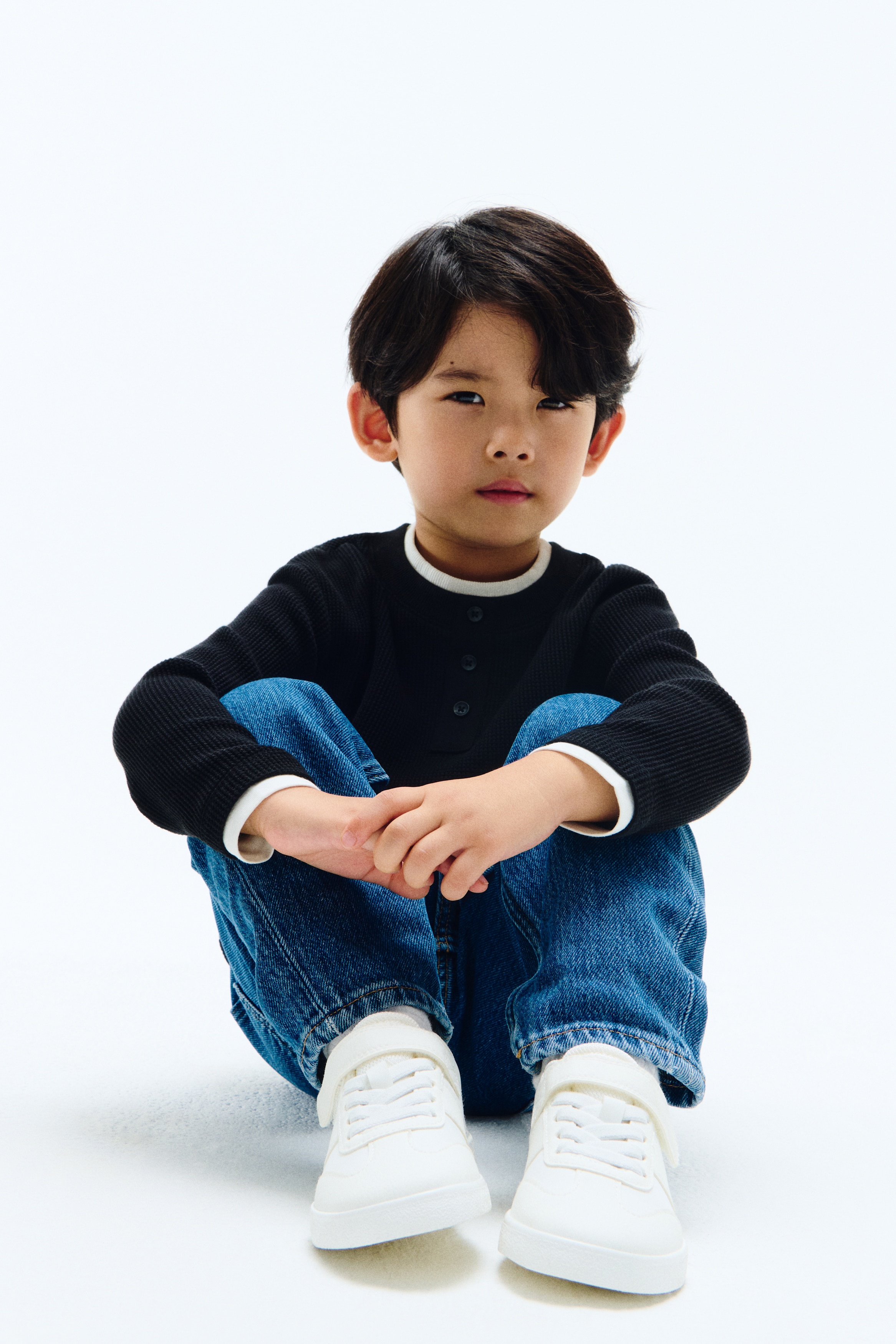 レイヤードルックワッフルTシャツ - ブラック／ホワイト/ダークブラウン