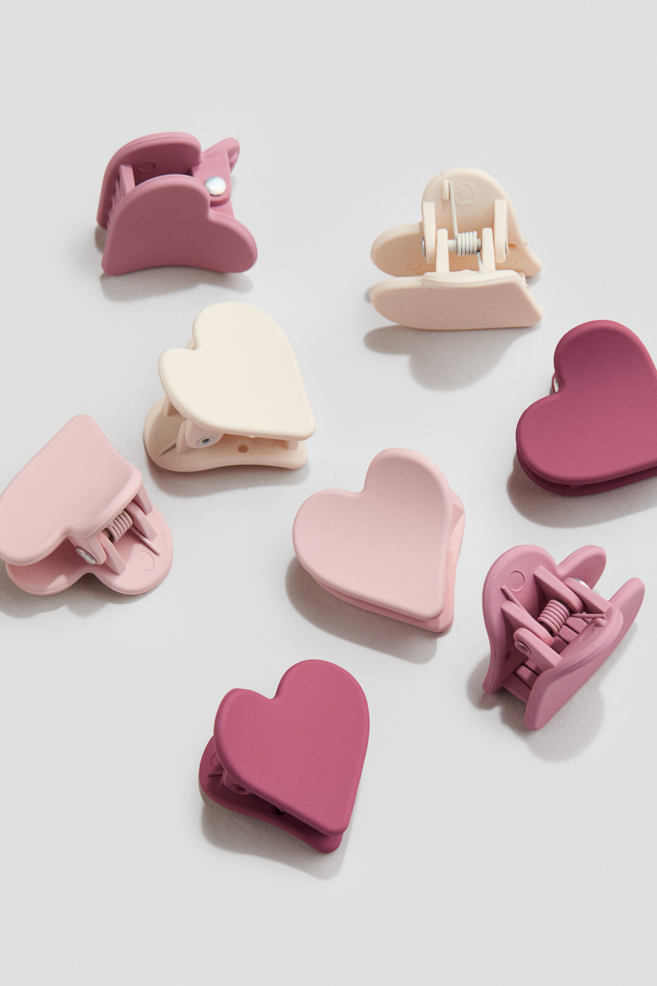 8-Pack Heart-Shaped Hair Claws