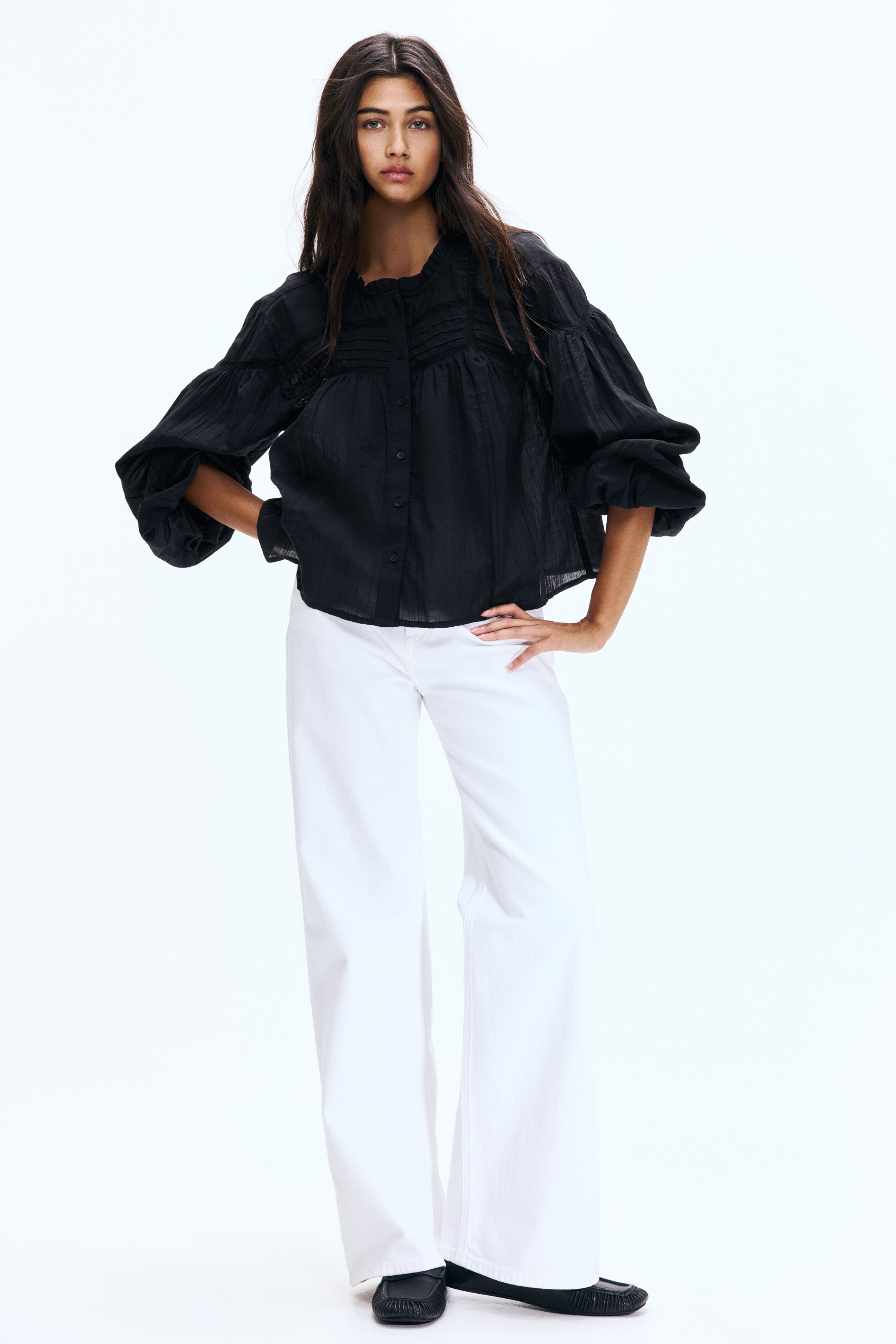 Frill-collared cotton blouse