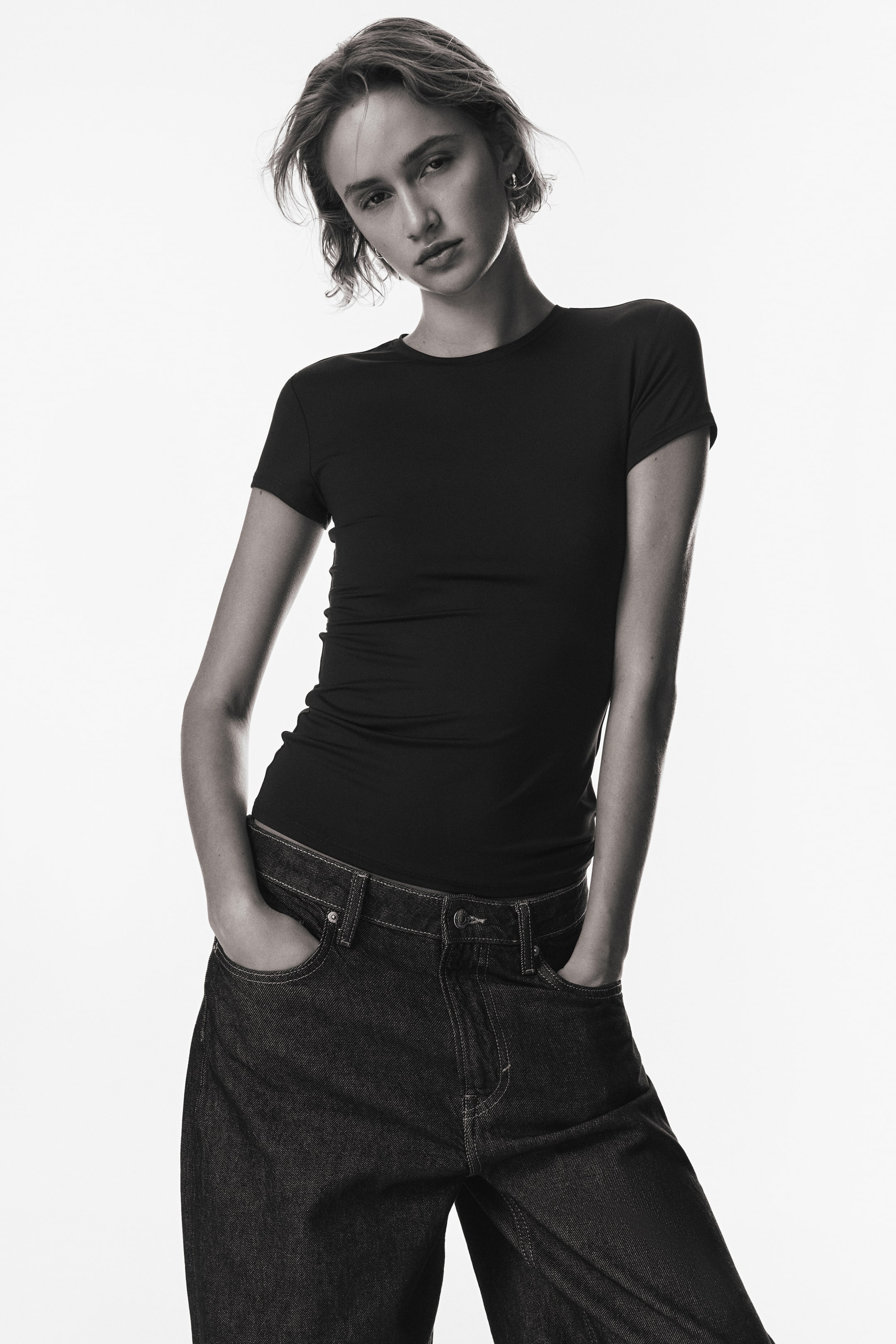 View larger image: Fitted T-shirt - Dark brown - Ladies | H&M IN 2