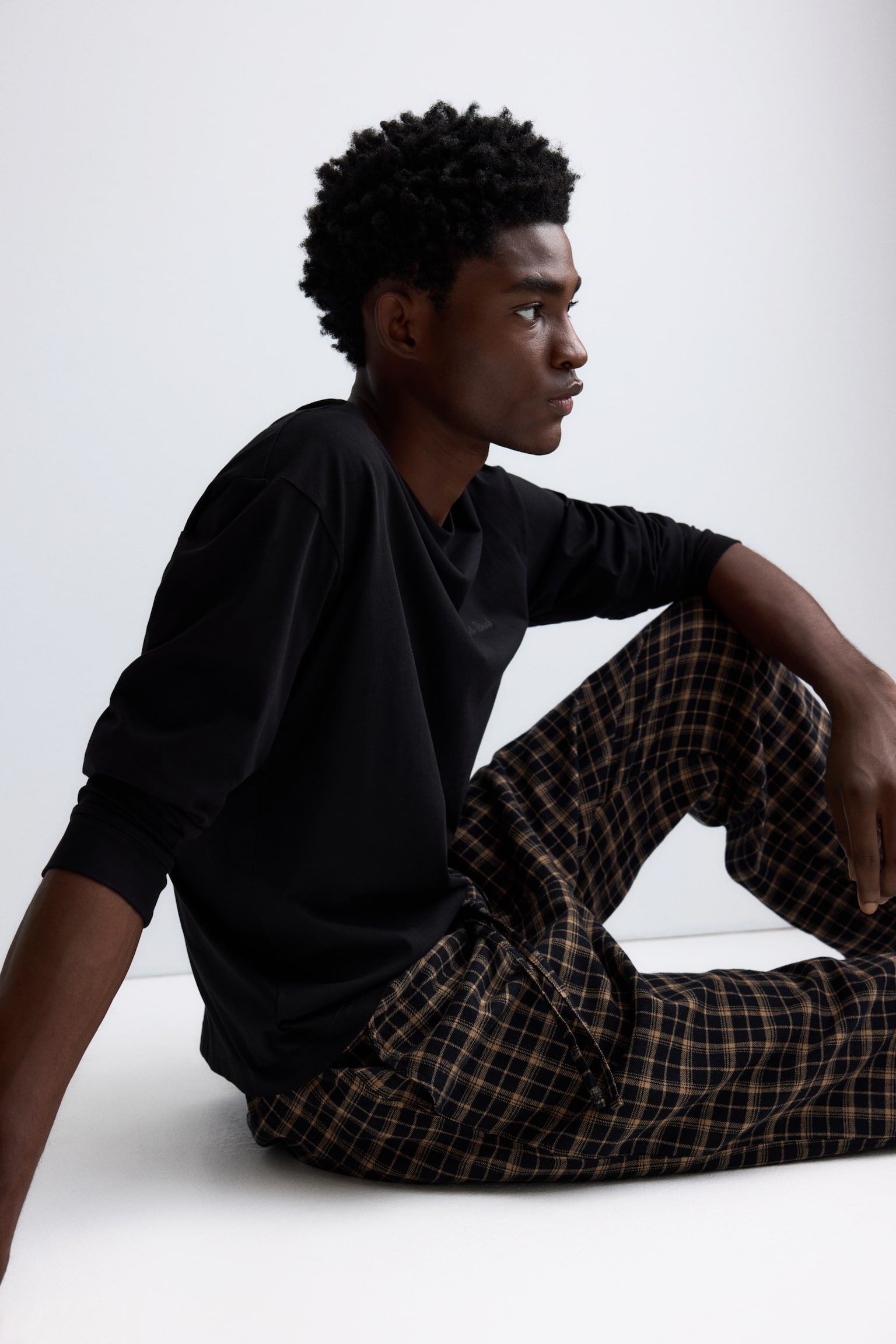 Cotton pyjama top and bottoms - Black/Beige checked/Navy blue/Checked/White/Checked/Burgundy/Checked - 4