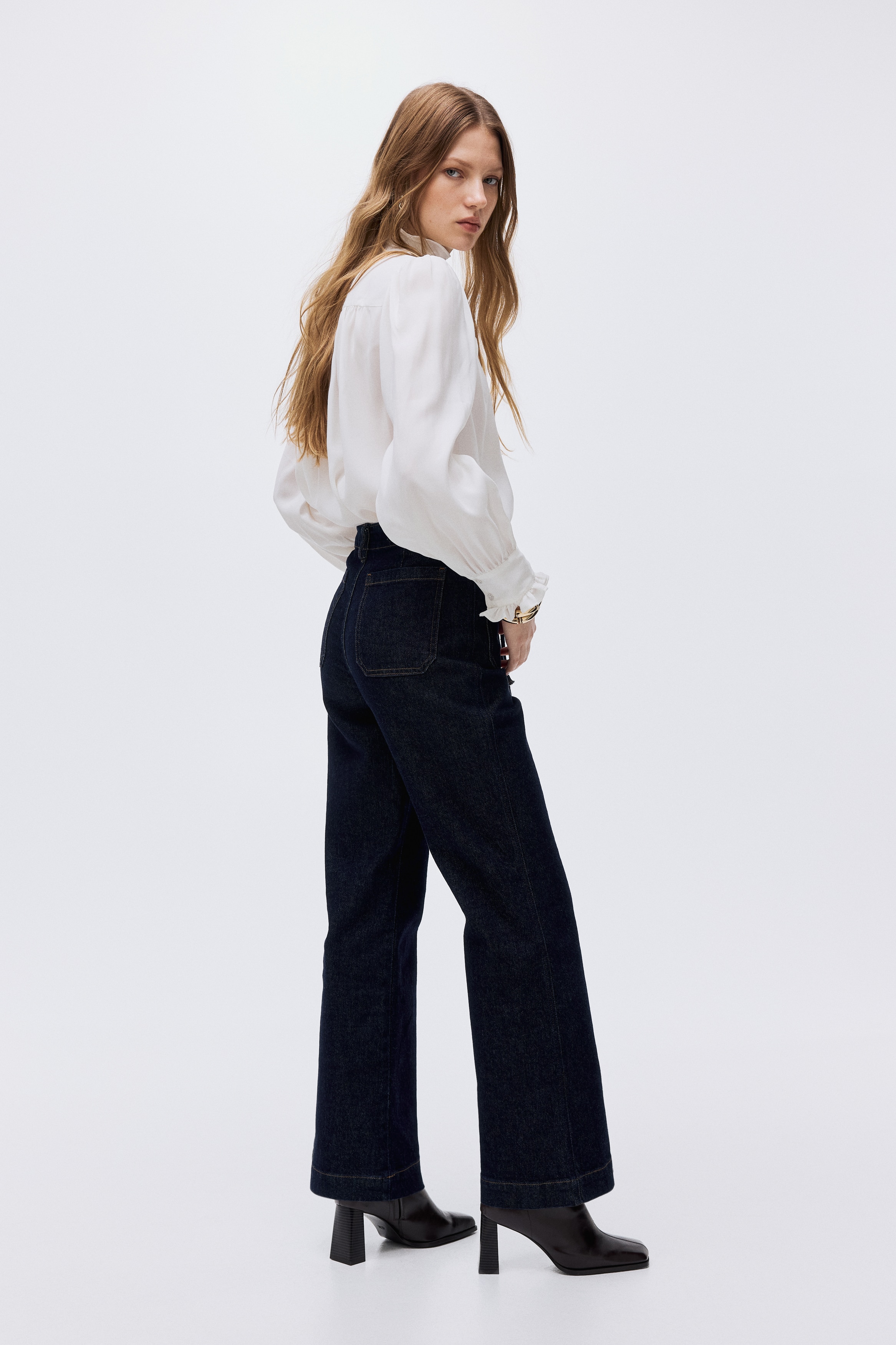 Flared High Jeans