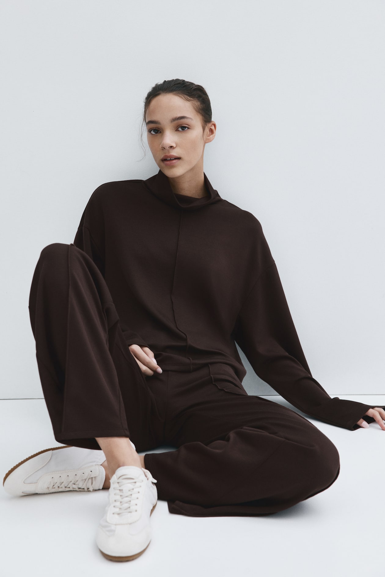 2-Piece Top and Pants Set