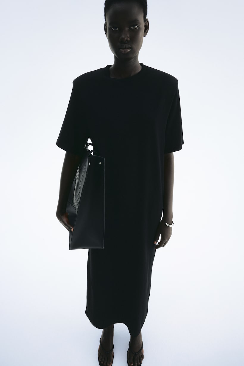 What Shoes to Wear with a Shirt Dress - 15 Best Styles for all Seasons, image size:820x1230