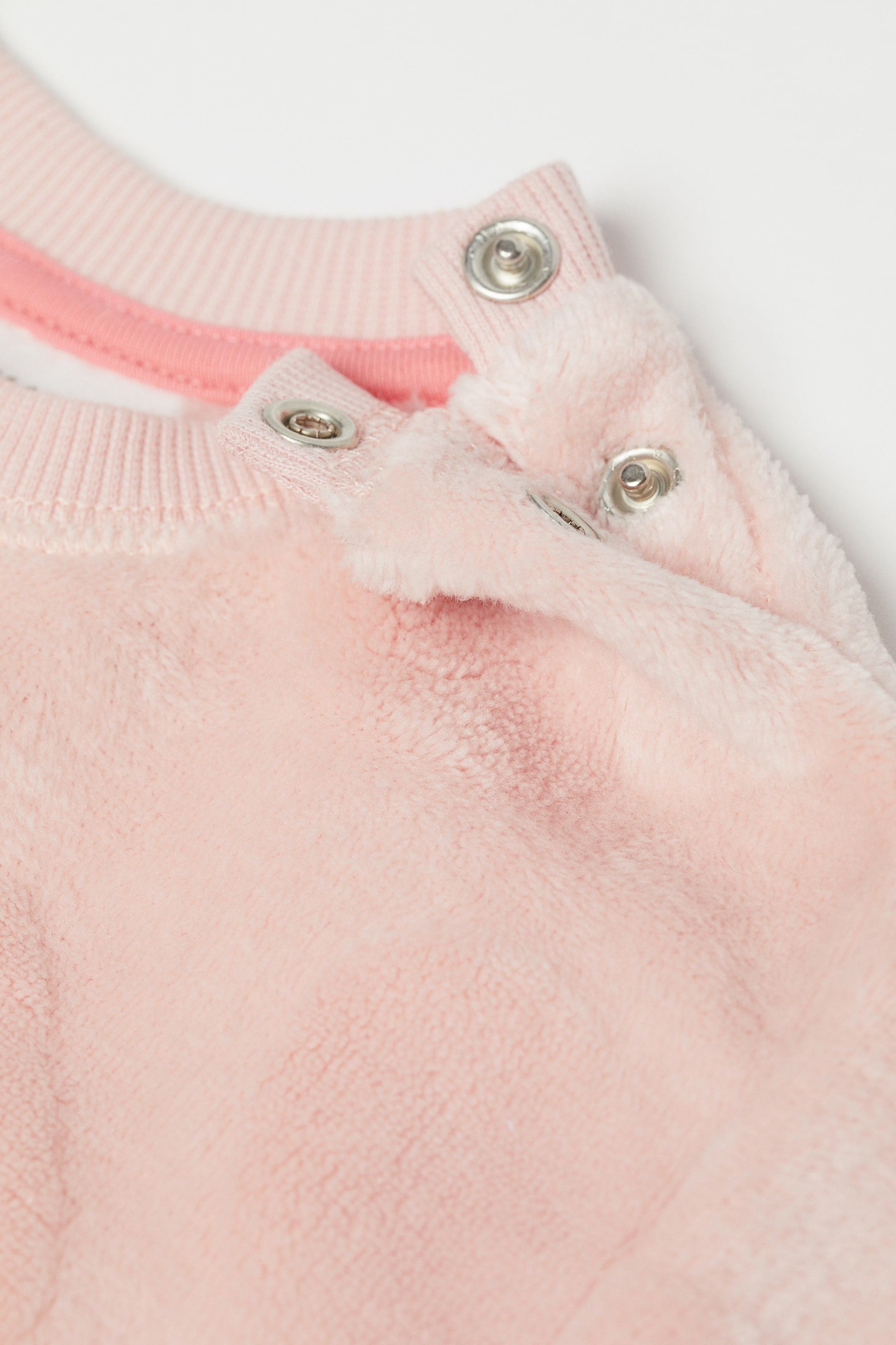 View larger image: Sweatshirt - Powder pink/Hearts - Kids | H&M 2