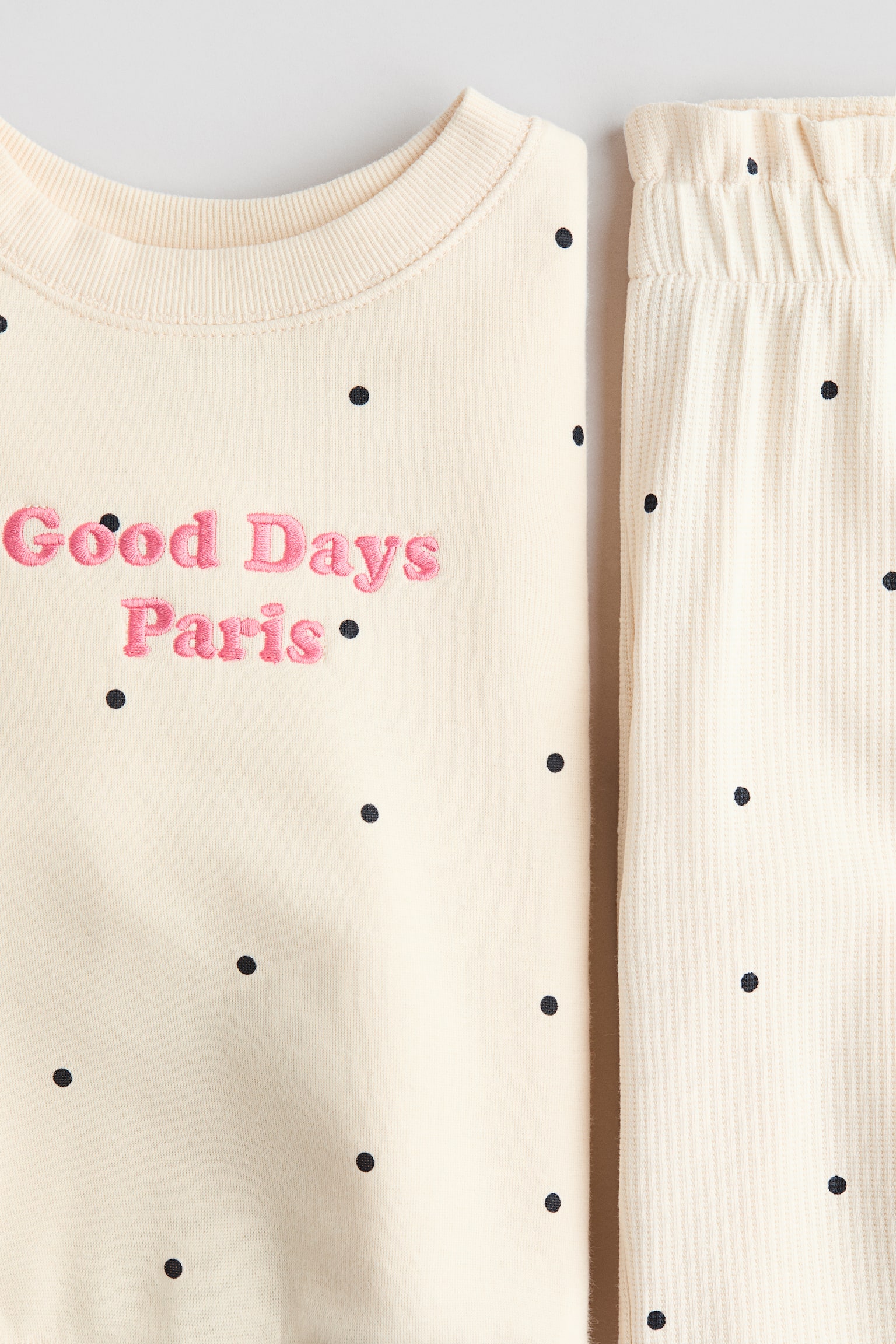 2-piece motif-detail set - Light beige/Good Days/Black/Cherries/Coral pink/Heart - 2