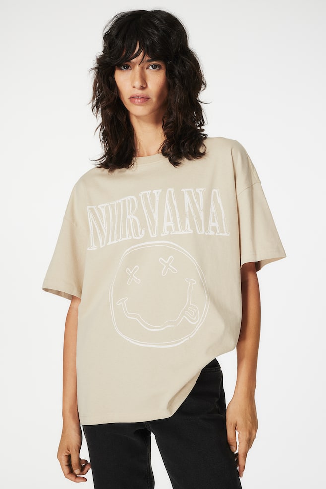 Oversized T-shirt med tryk - Beige/Nirvana/Mørkegrå/UCLA/Creme/NFL/Sort/The Rolling Stones/dc/dc/dc/dc/dc/dc/dc/dc/dc/dc/dc/dc - 3
