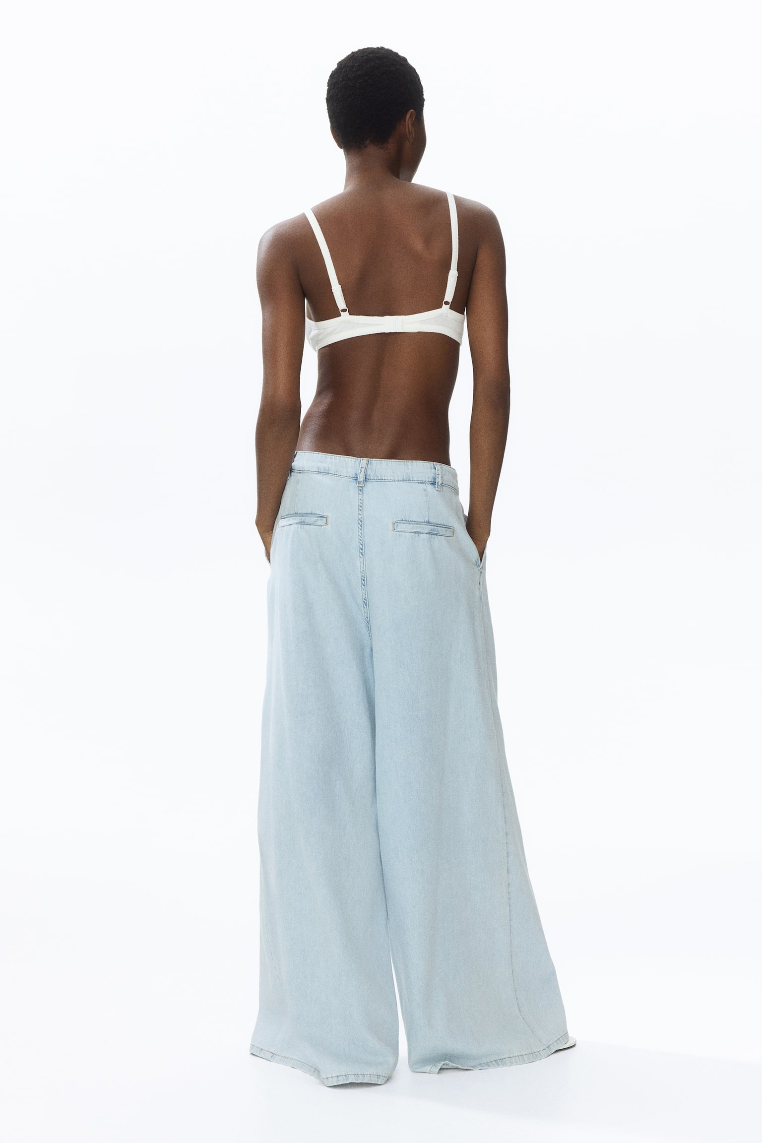 Женские джинсы H&M Extra-Wide Regular-Waist, цвет: Светлый джинсовый синий — фото 6
