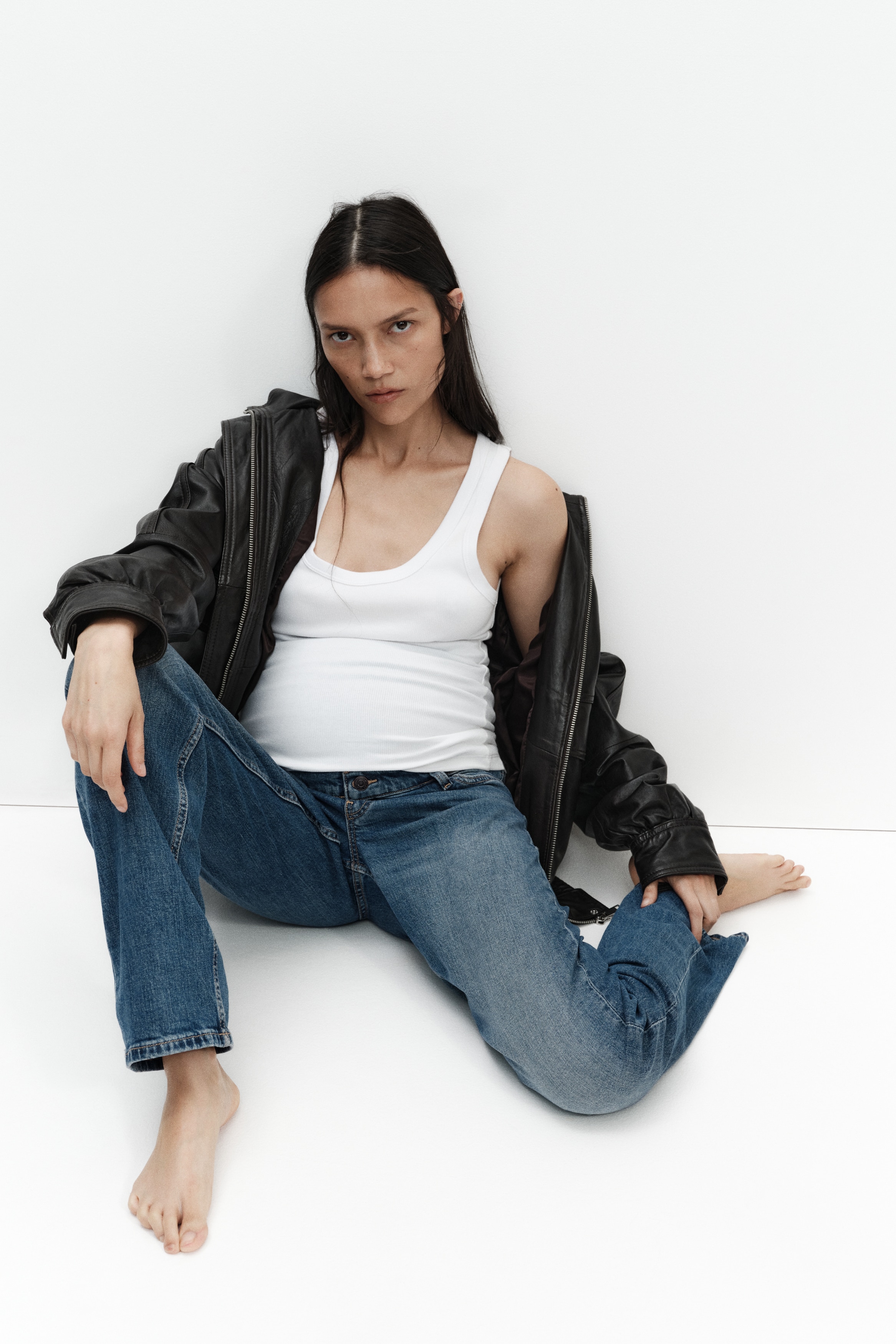 MAMA Slim Straight High Waist Jeans - thumbnail 6