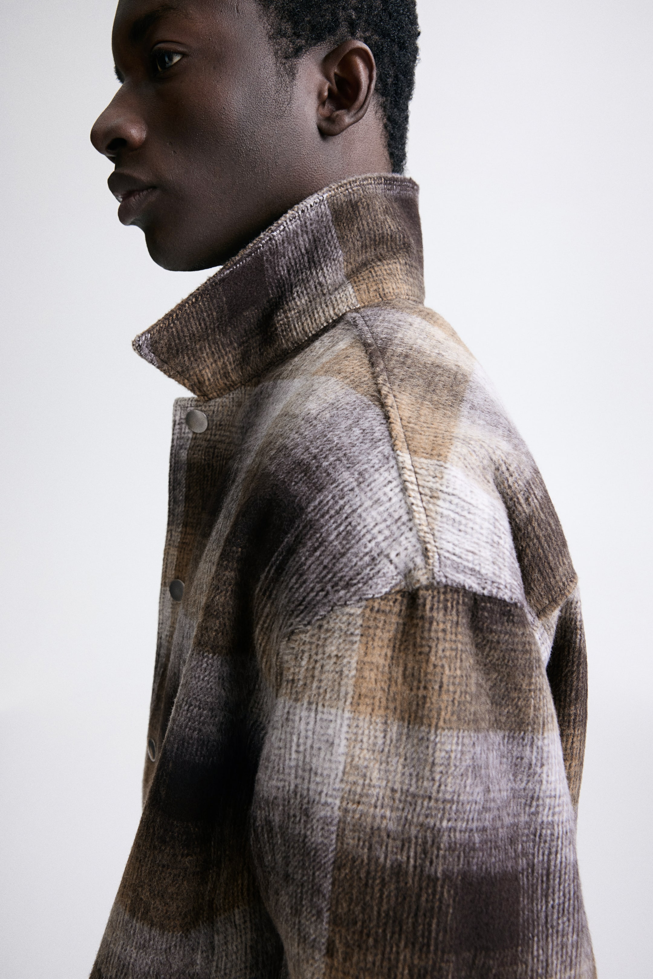 הצגת תמונה גדולה יותר: חולצת ז'קט Relaxed Fit - חום/משבצות - Men | H&M IL 3