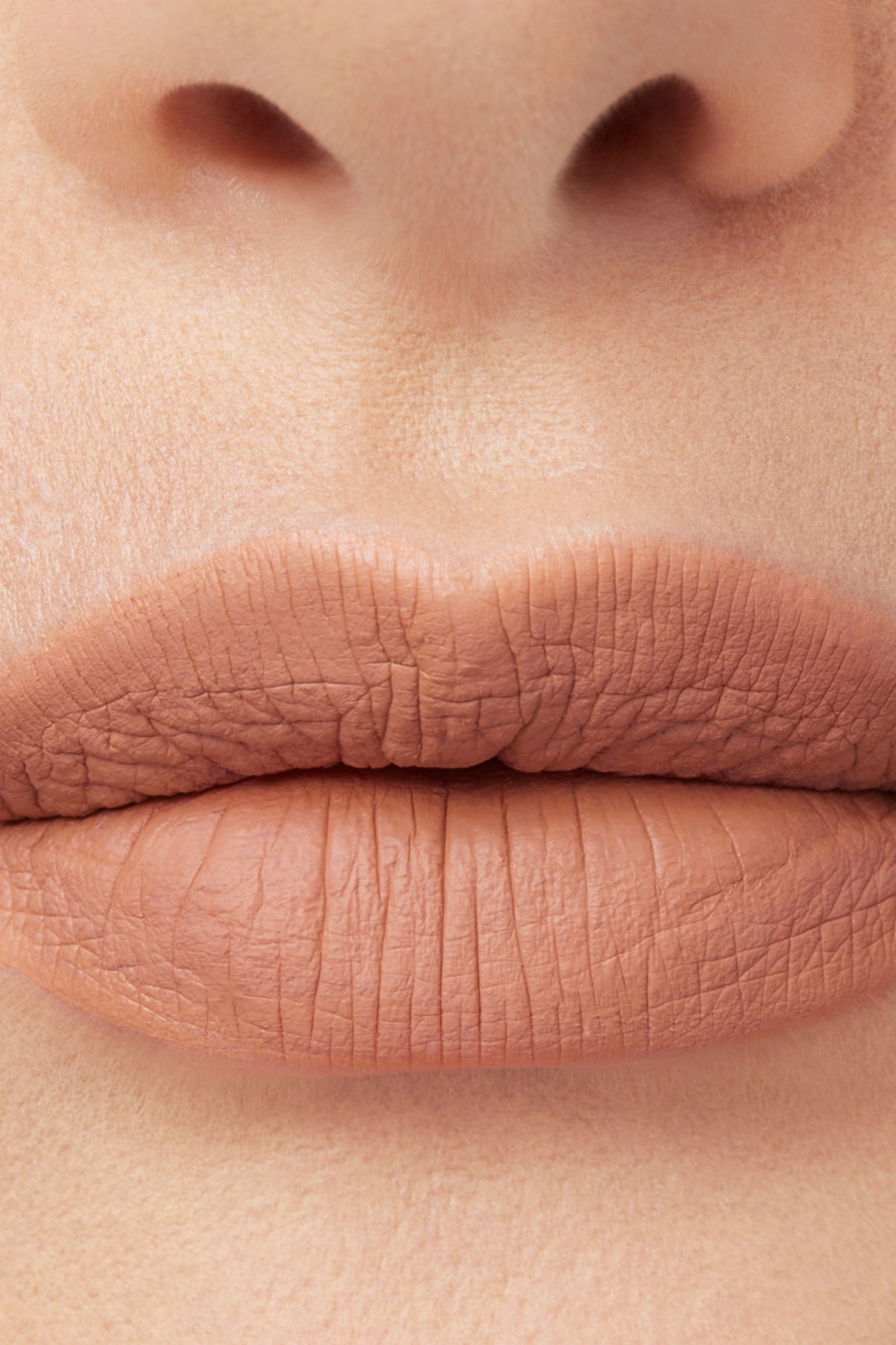 Full-on™ Plumping Liquid Lipstick Matte - Barely There/Angel Baby/Comin' Up Roses/Berry Babe/Dolly Diva/Plum Queen/Hush Hush Honey/Red Hot/Heart's On Fire/Make It Bold - 3