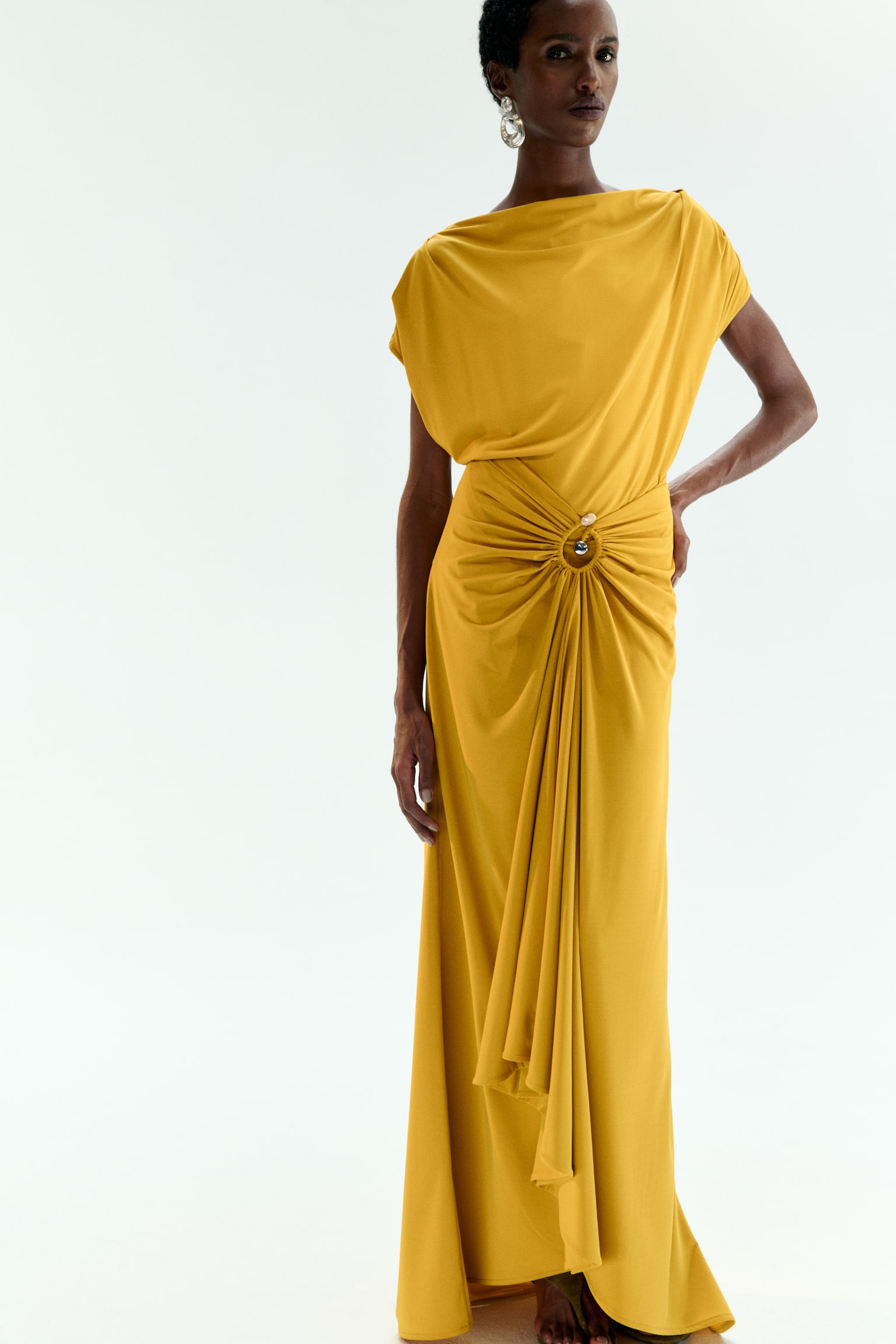 Draped boat-neck dress - Yellow - 1