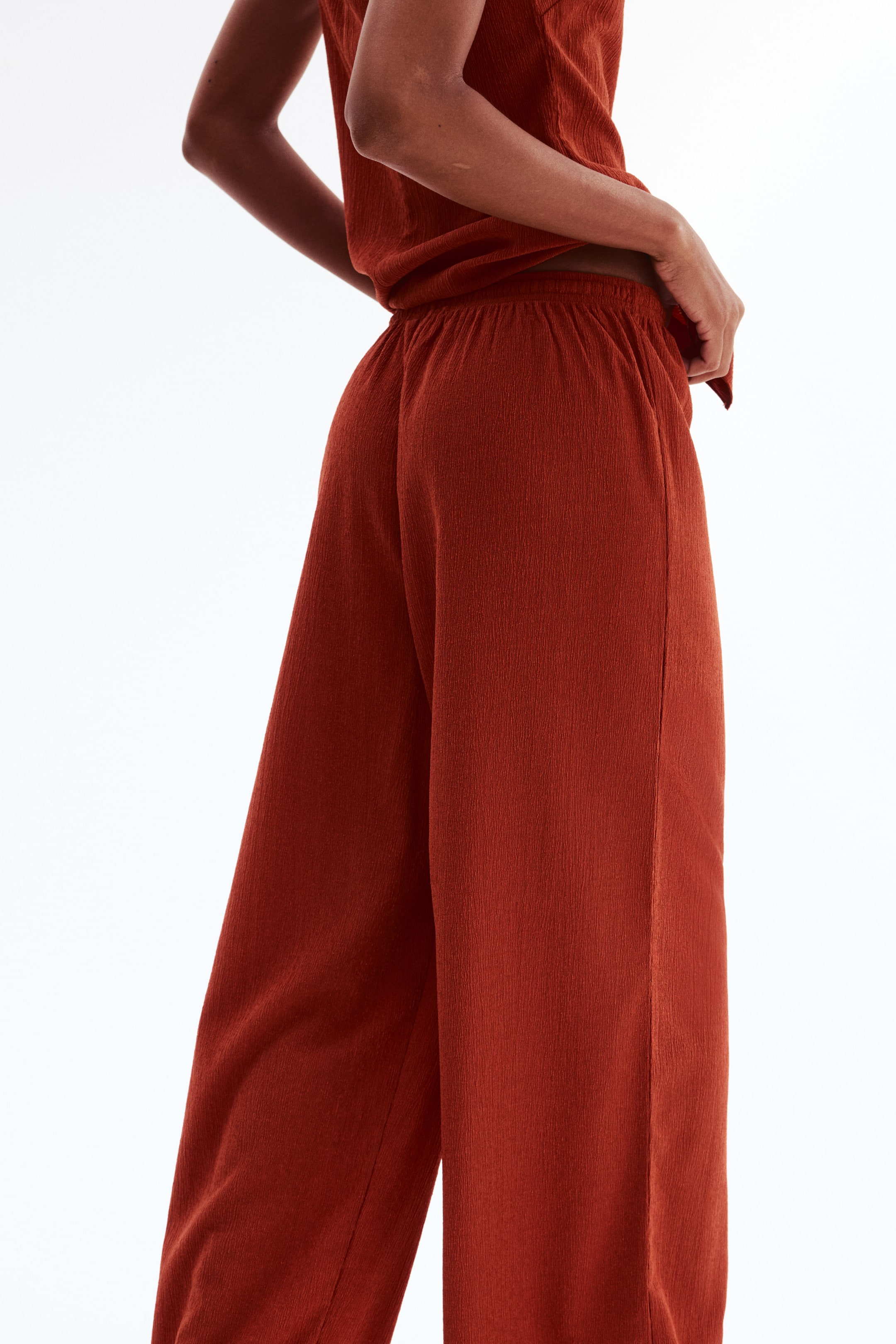 Textured Jersey Pants