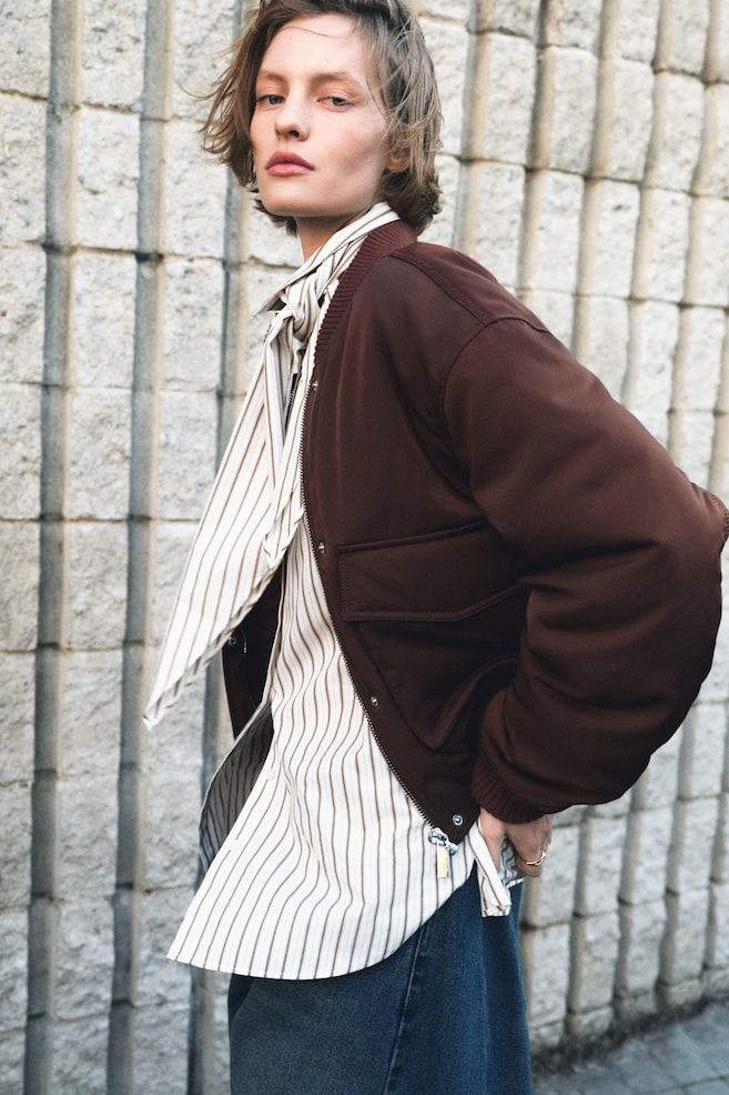 Shirt with Scarf - White/striped - 1