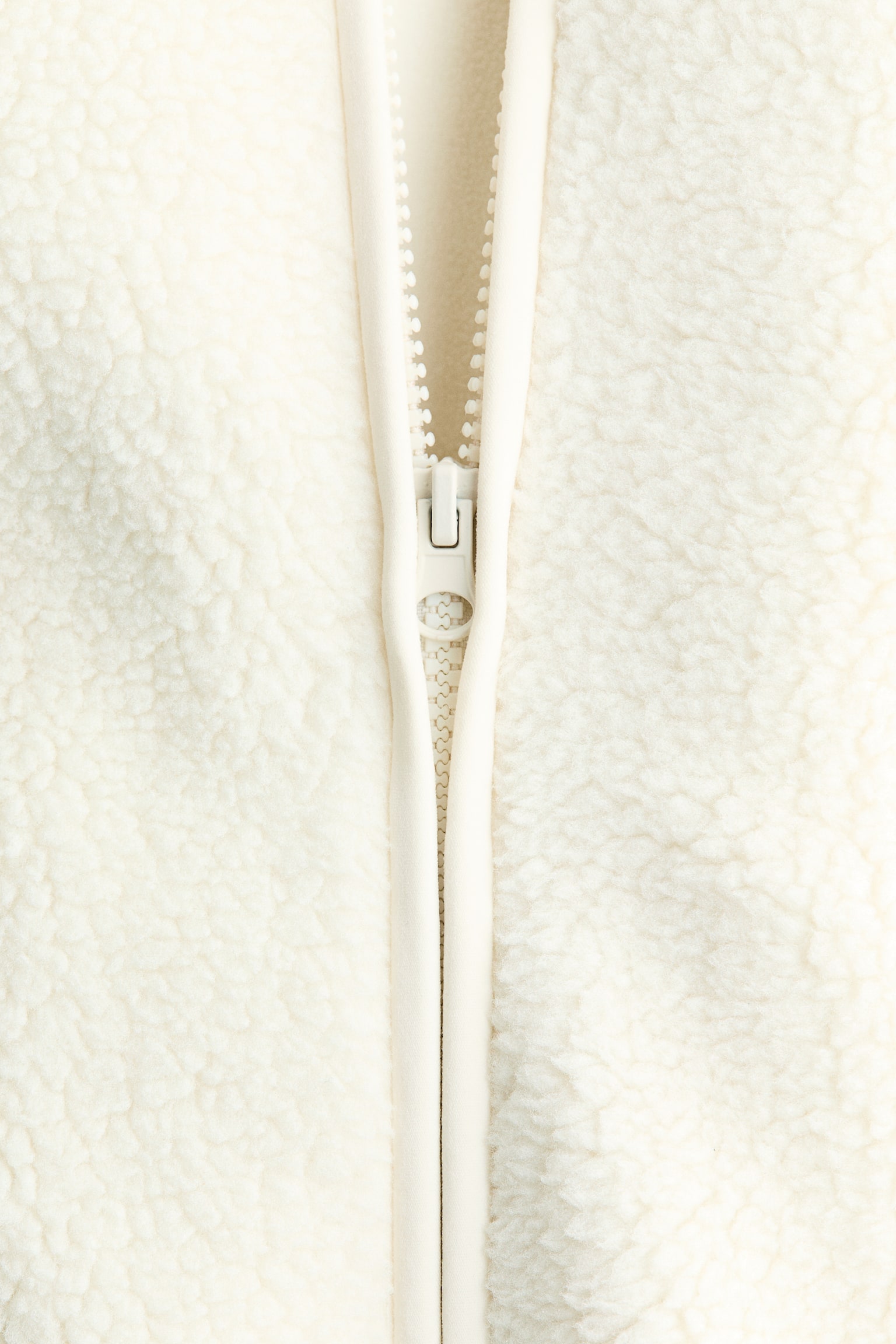 Sportgilet aus Teddyfleece in Loose Fit - Elfenbein - 3