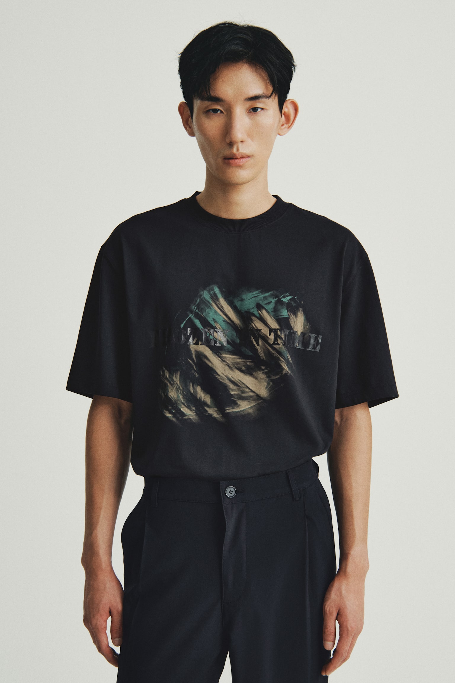 Loose Fit Printed T-shirt - Black/Frozen in Time/White/Tracing Time/Dusty green/Stone Whispers - 1
