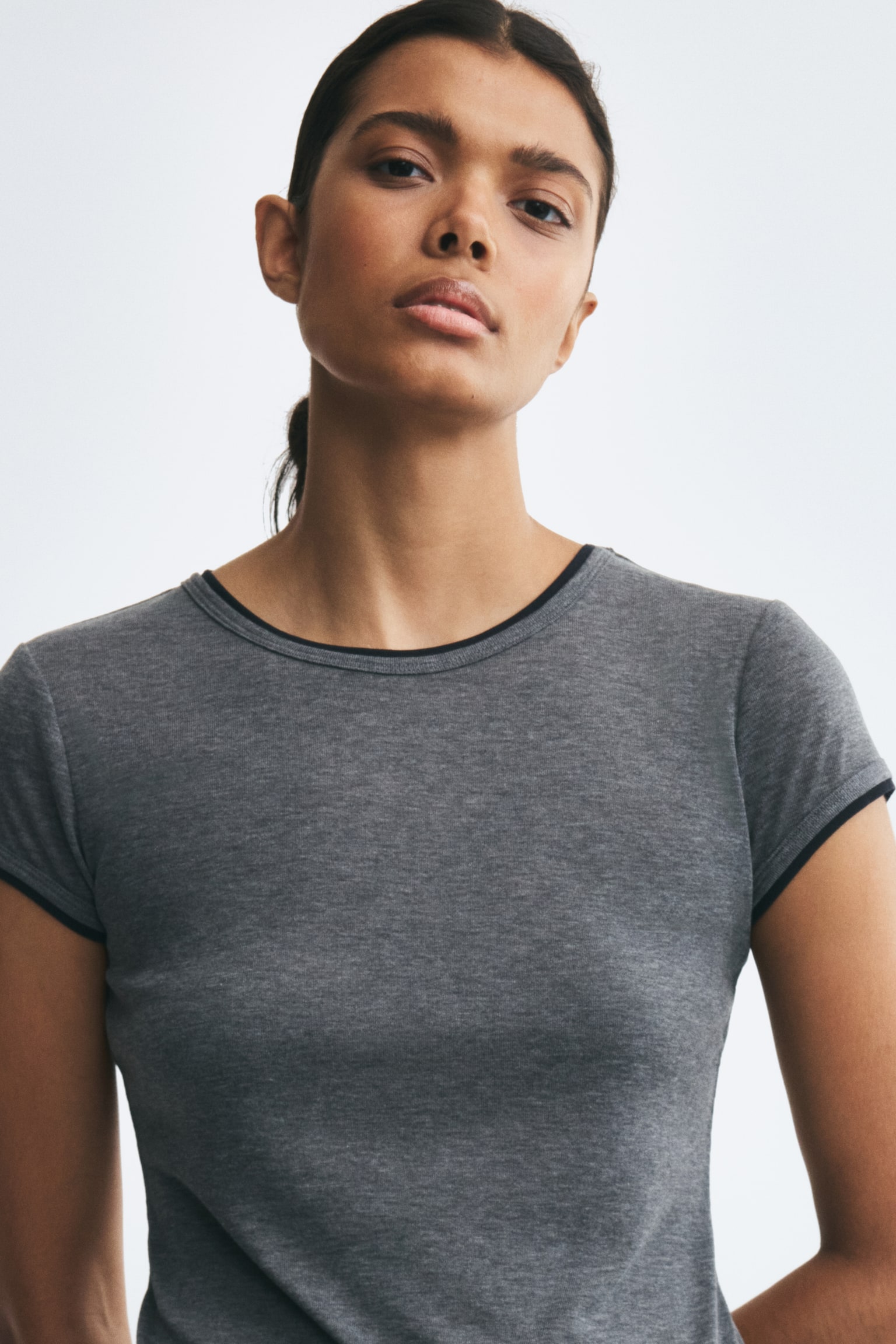 Женская футболка H&M Layered, цвет: Тёмный серый меланжевый — фото 3